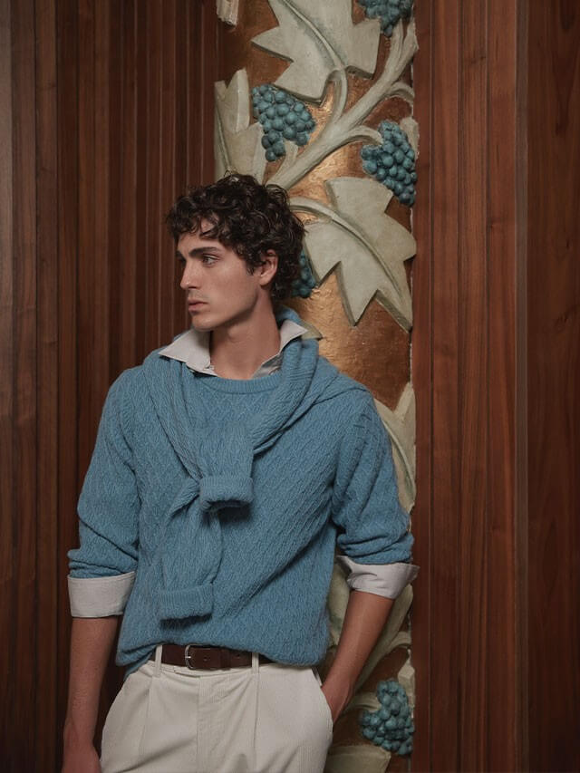 Structured sweater with wool