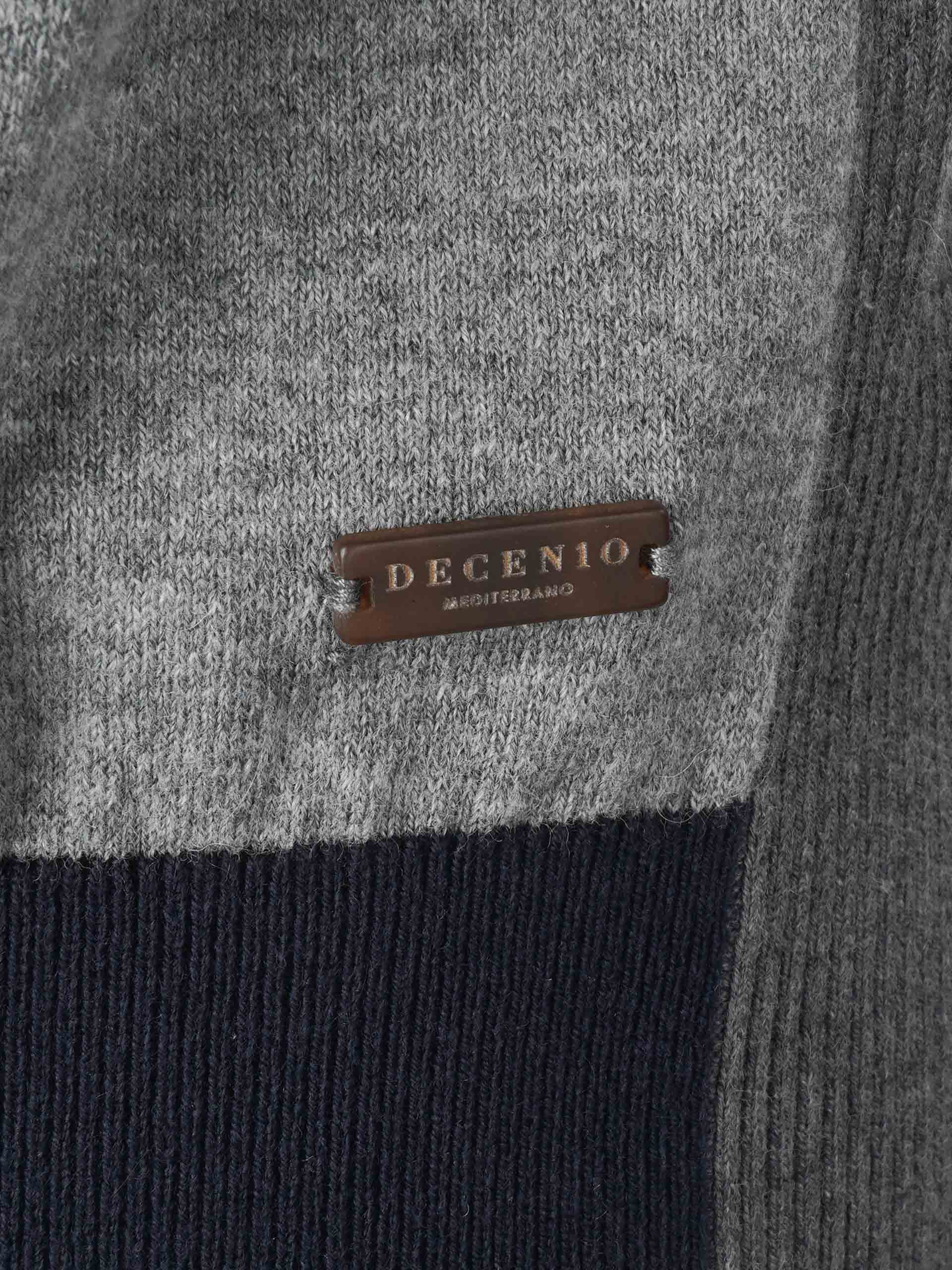 Jersey de algodón y cachemir con cuello de pico