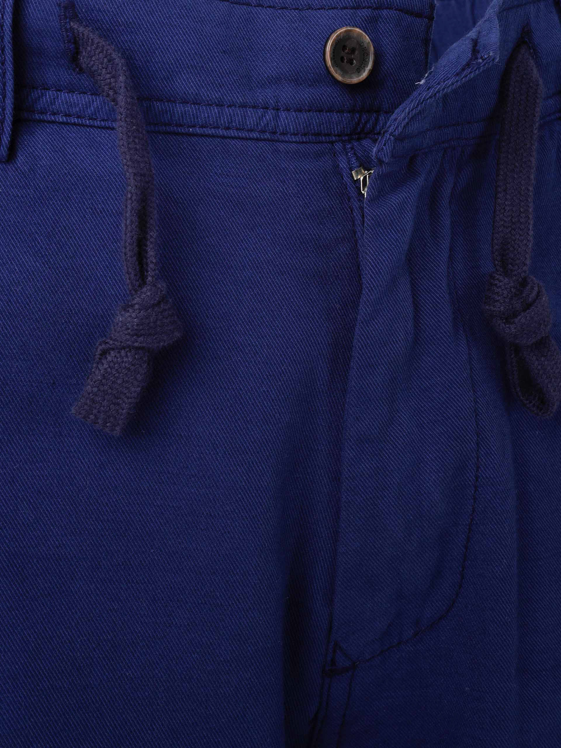 Bermuda shorts with drawstring