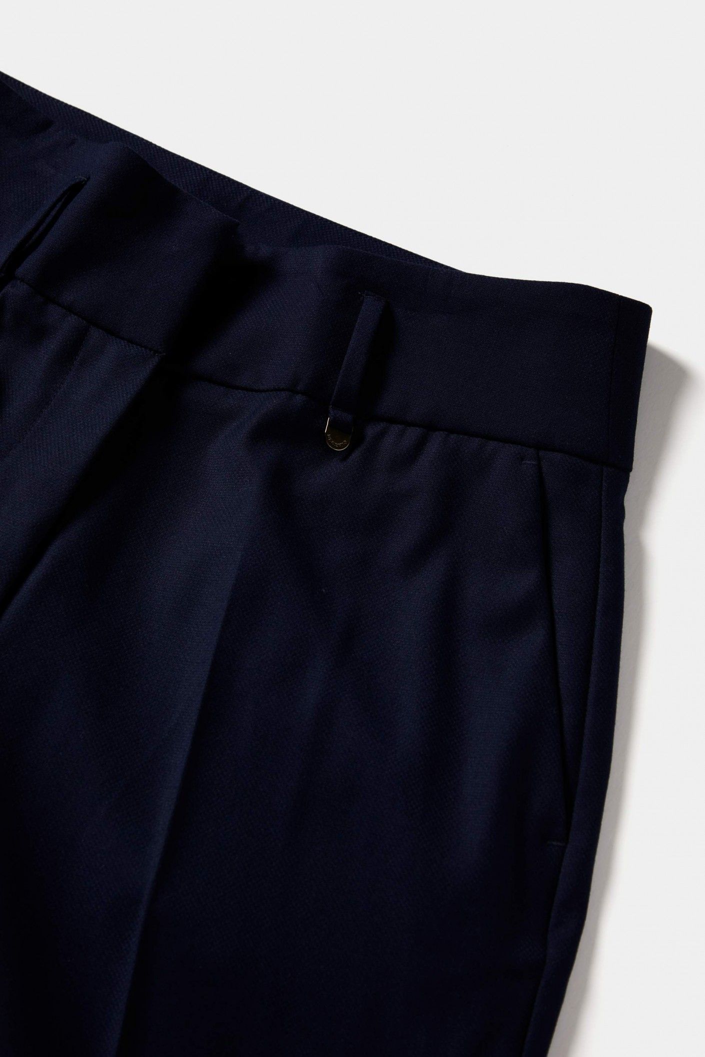 Pantalones chino azul marino