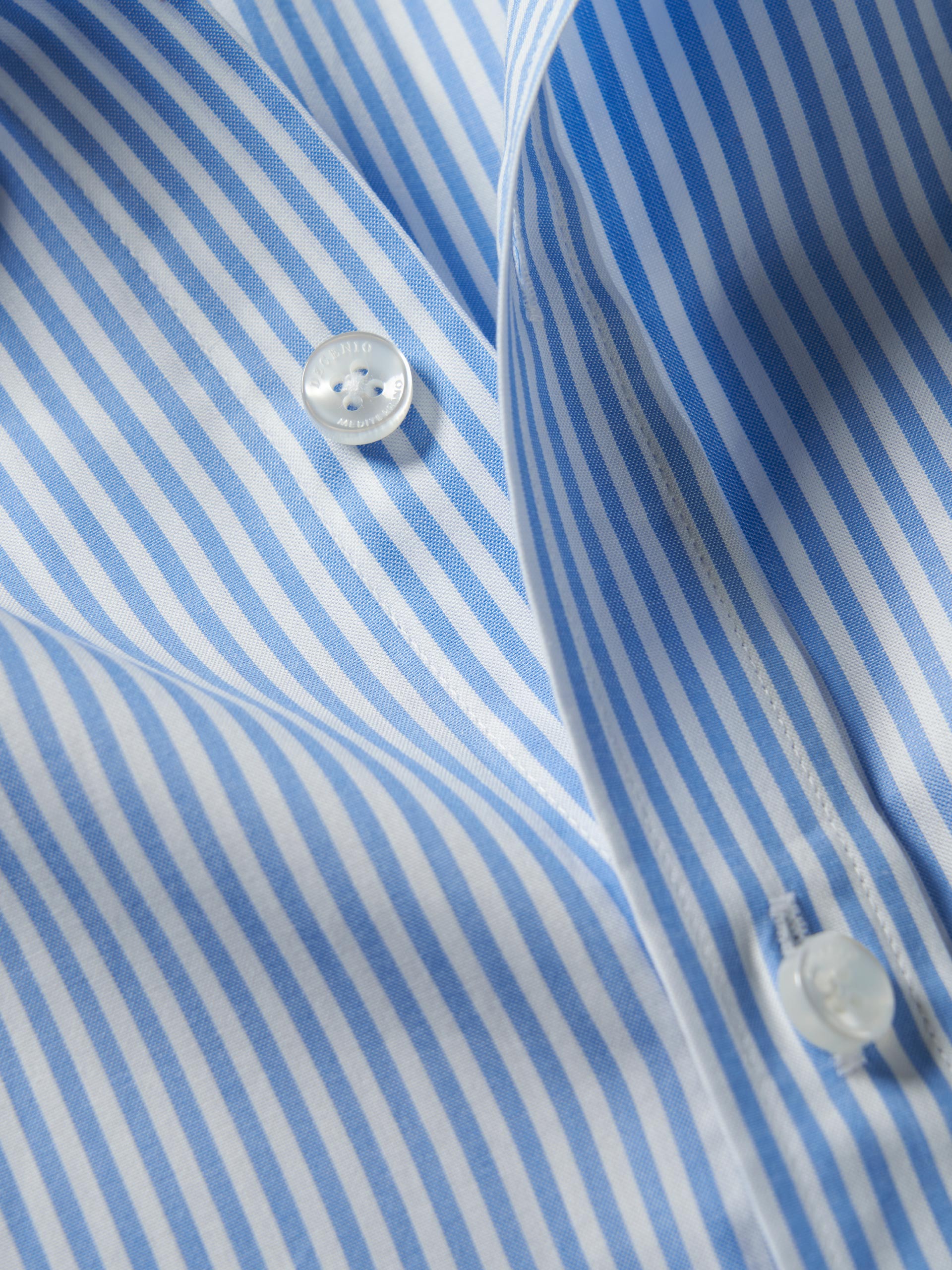 Regular fit striped shirt