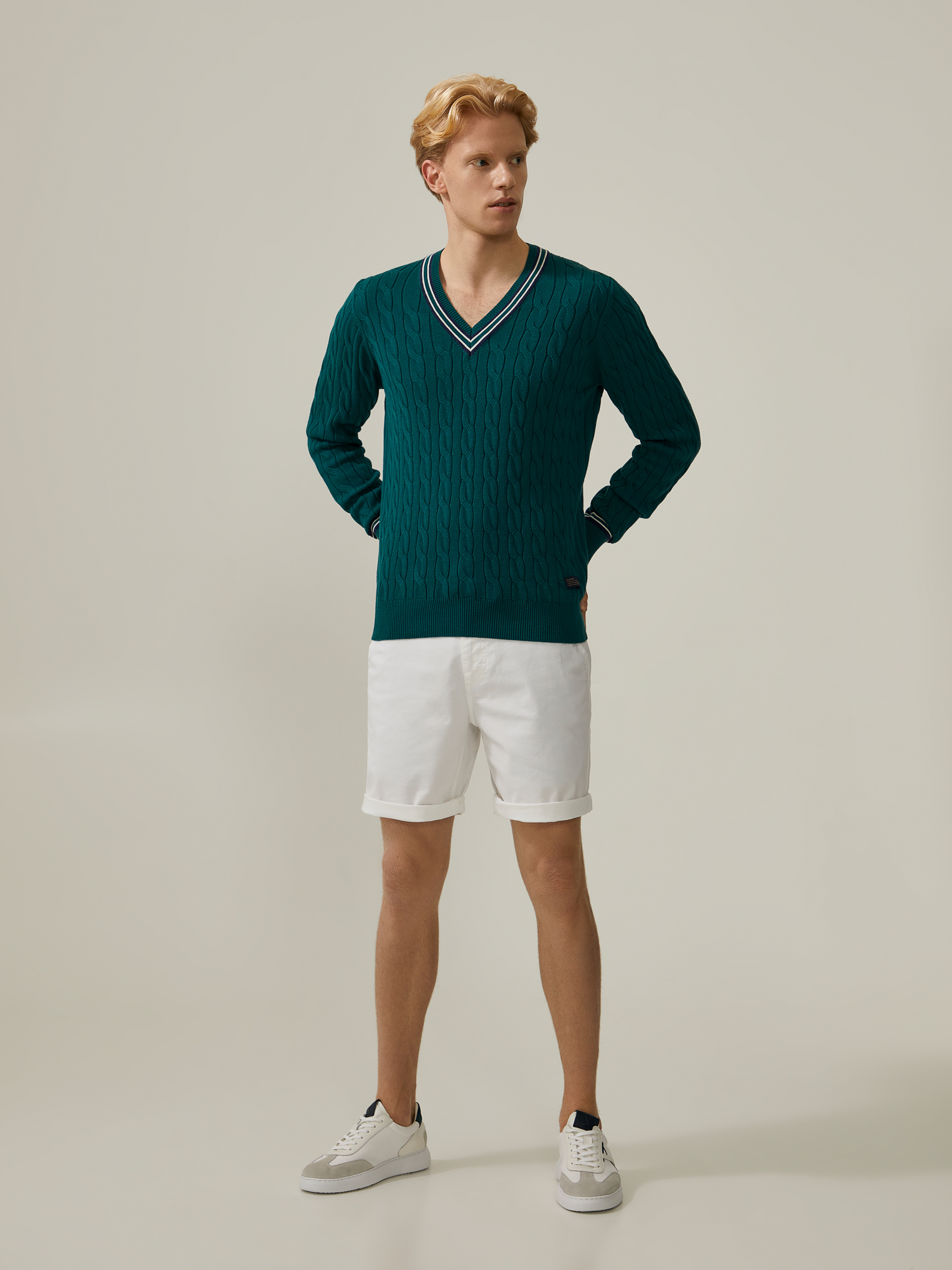 Jersey Cuello Pico
