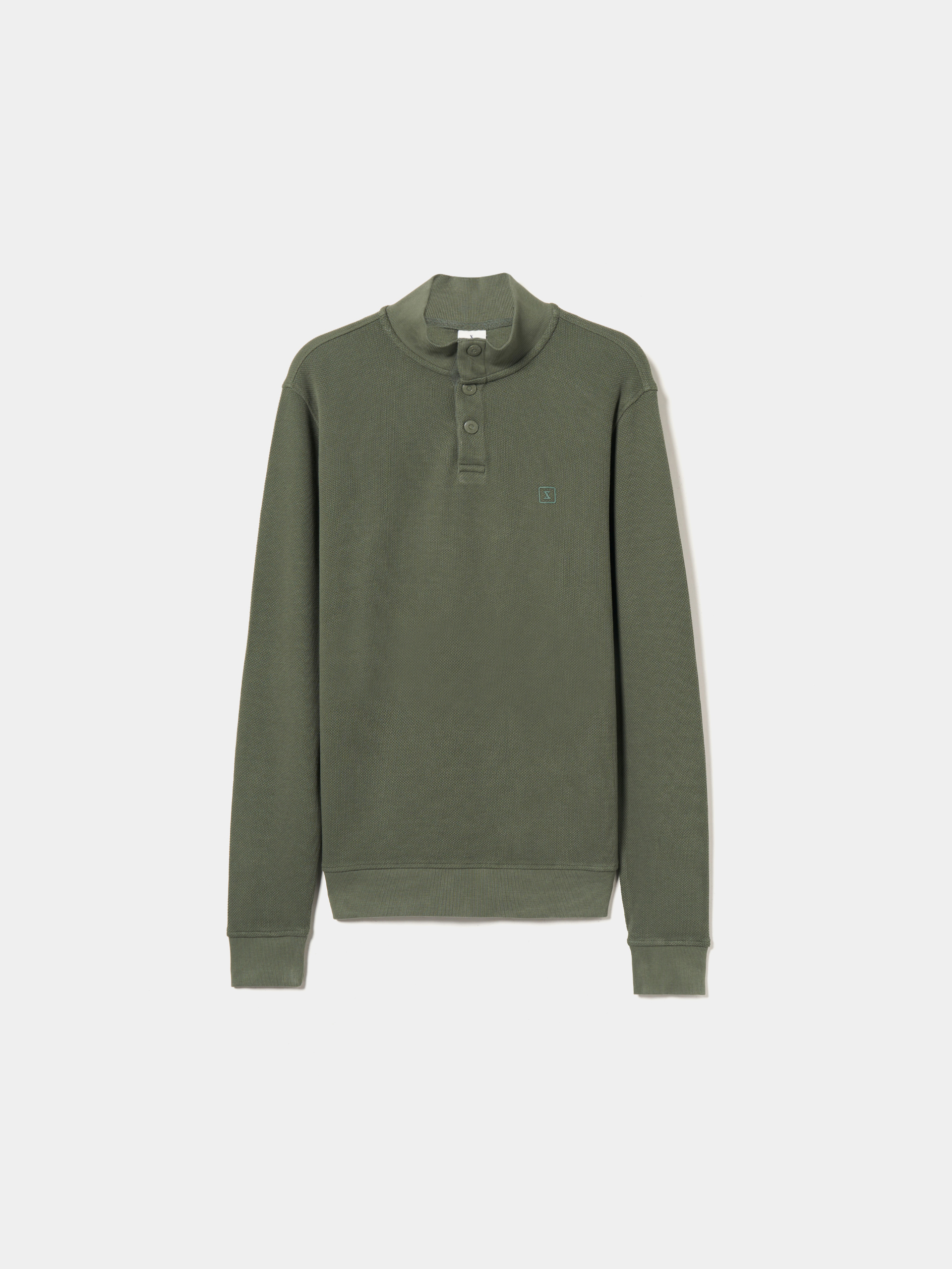 Sweater with springs