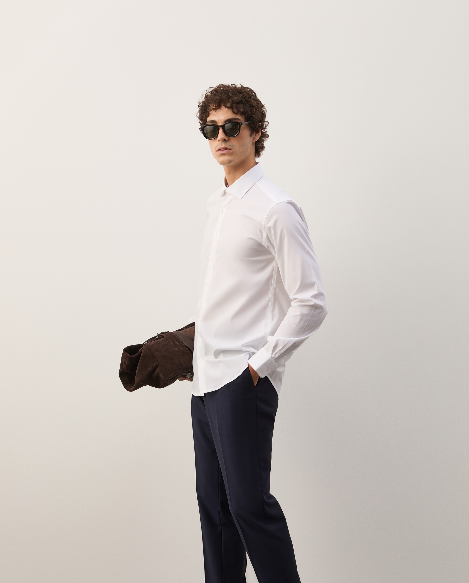 Classic slim fit shirt