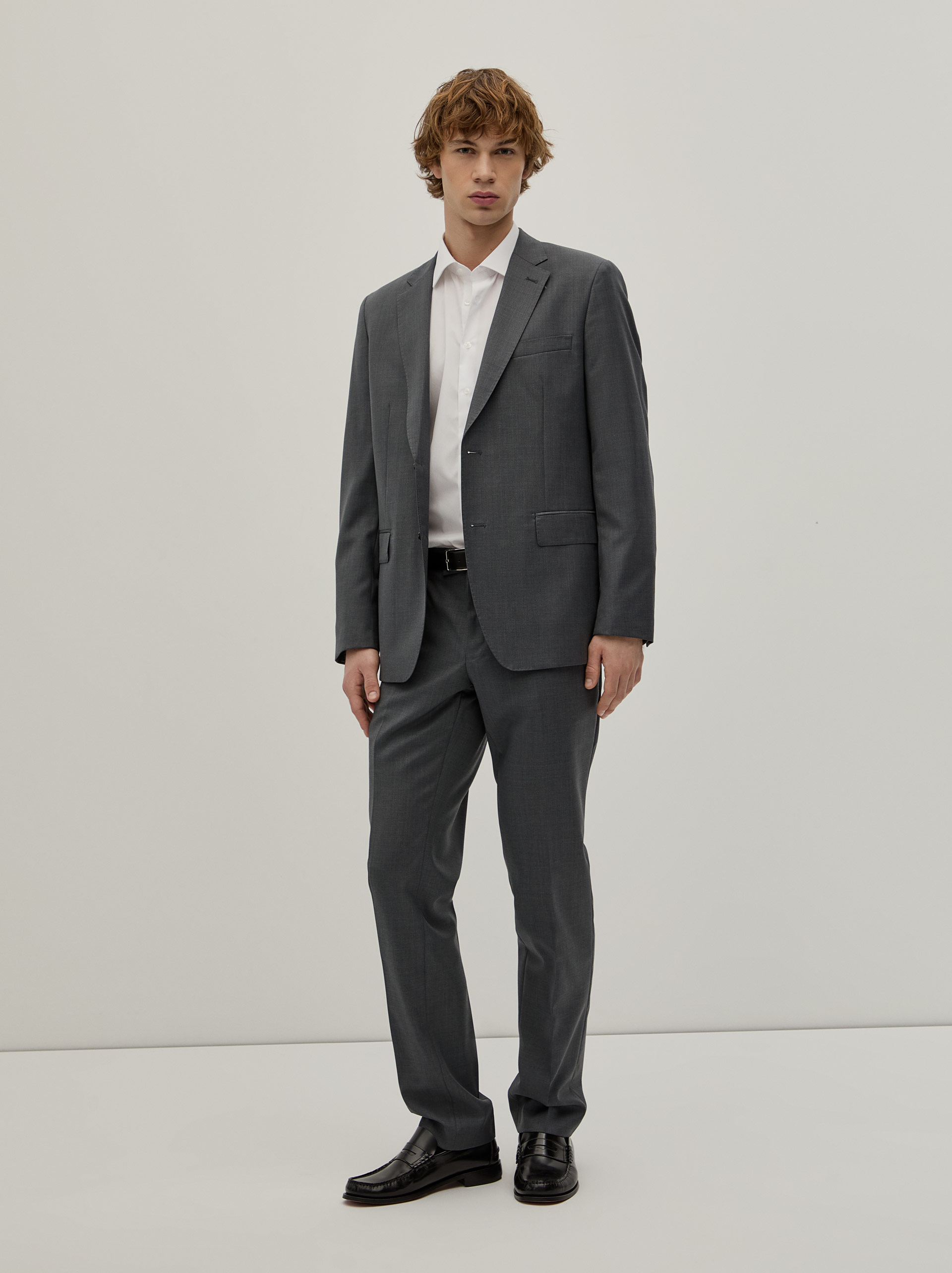 Slim fit suit