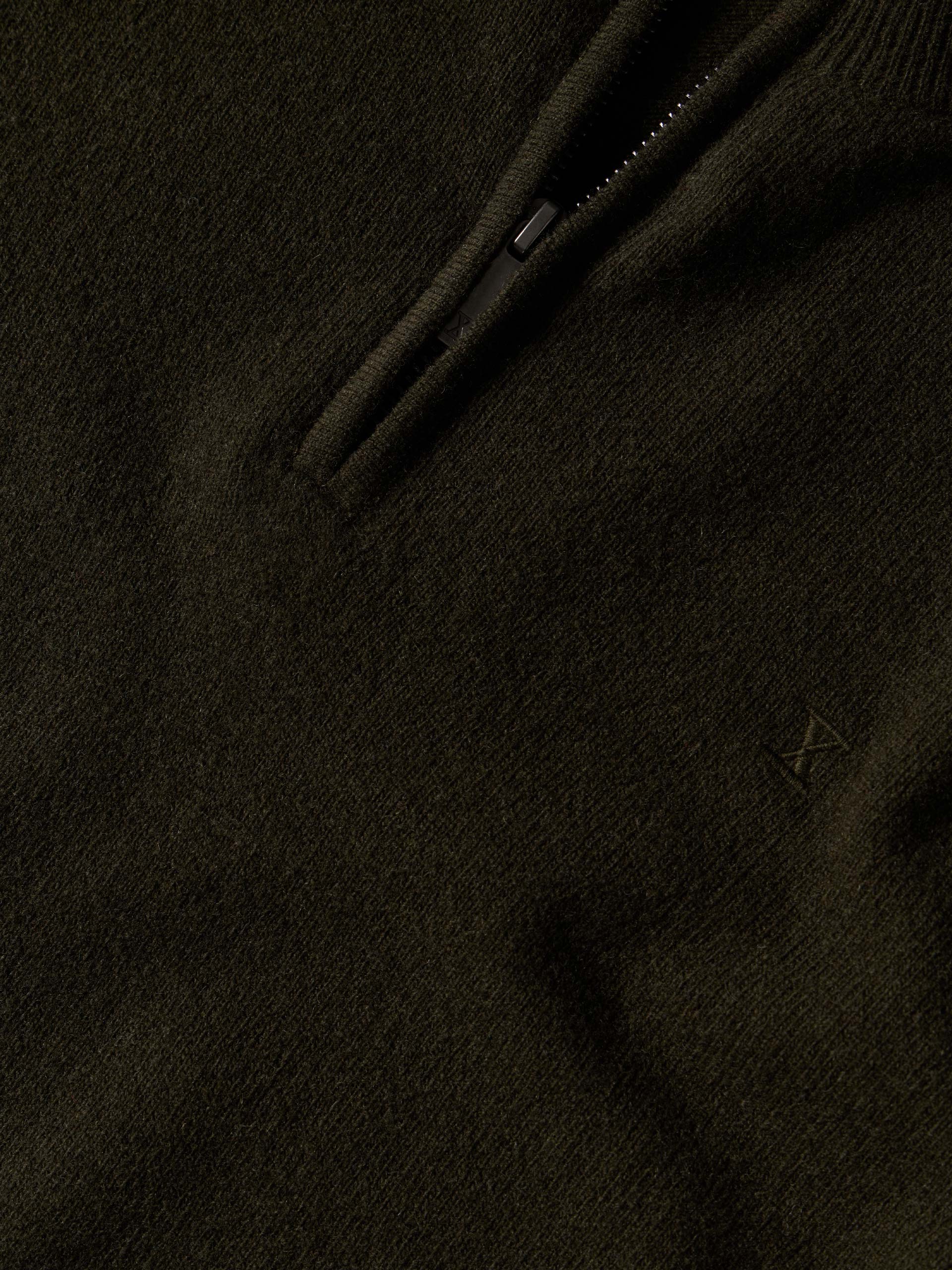 Knitted jumper