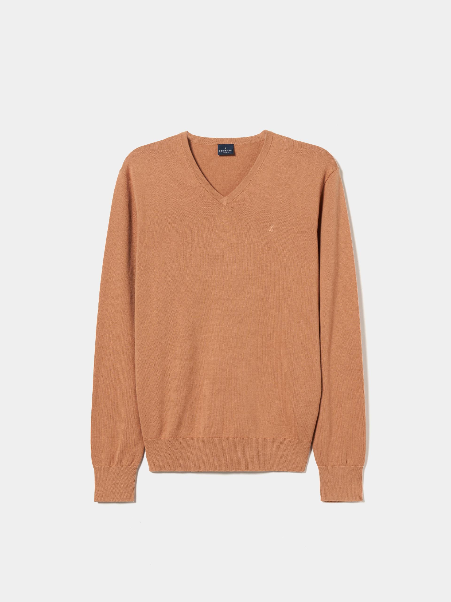 V-neck pullover