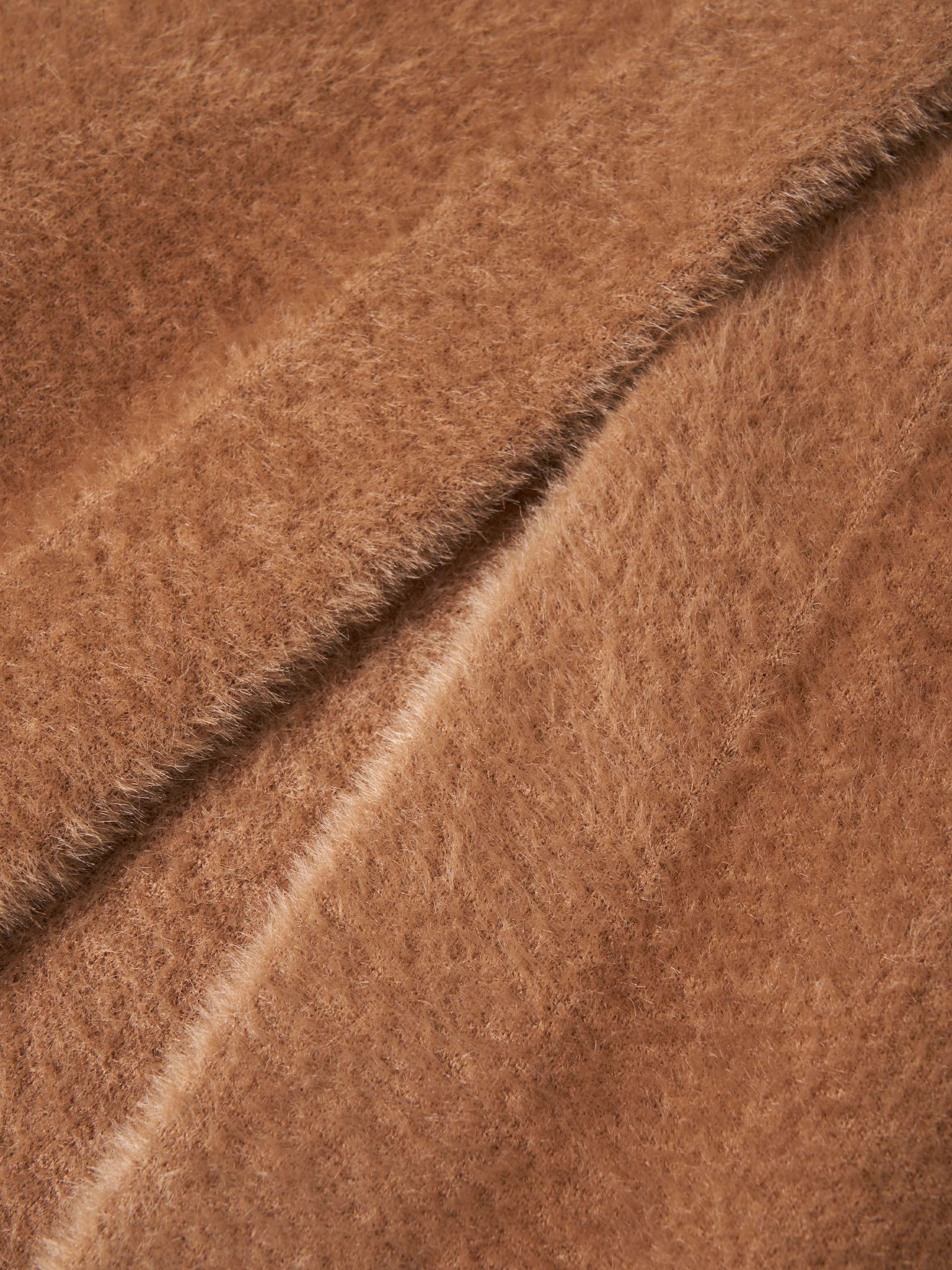 Raglan sleeves fur coat