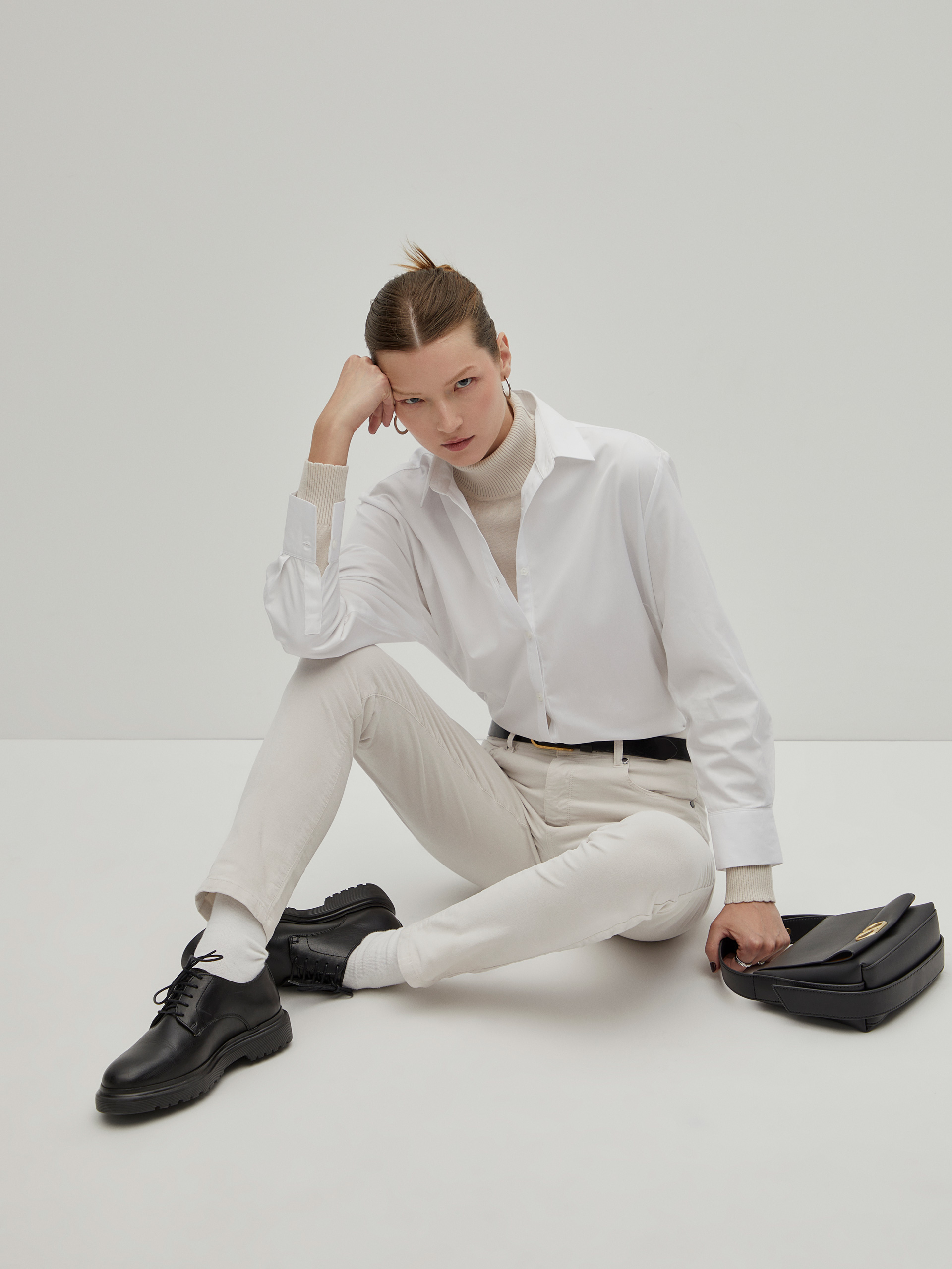 Skinny velvet pants