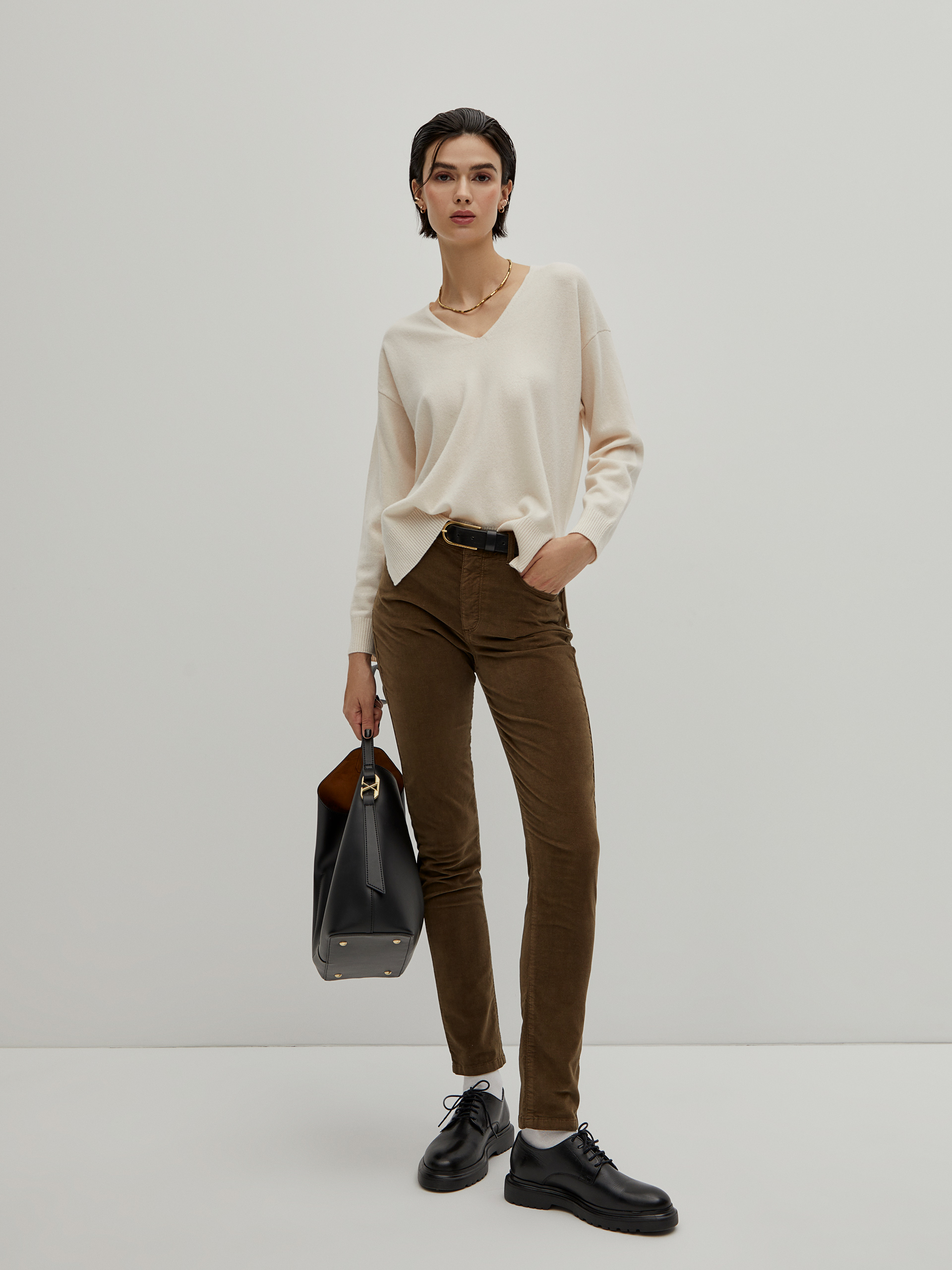 Skinny velvet pants