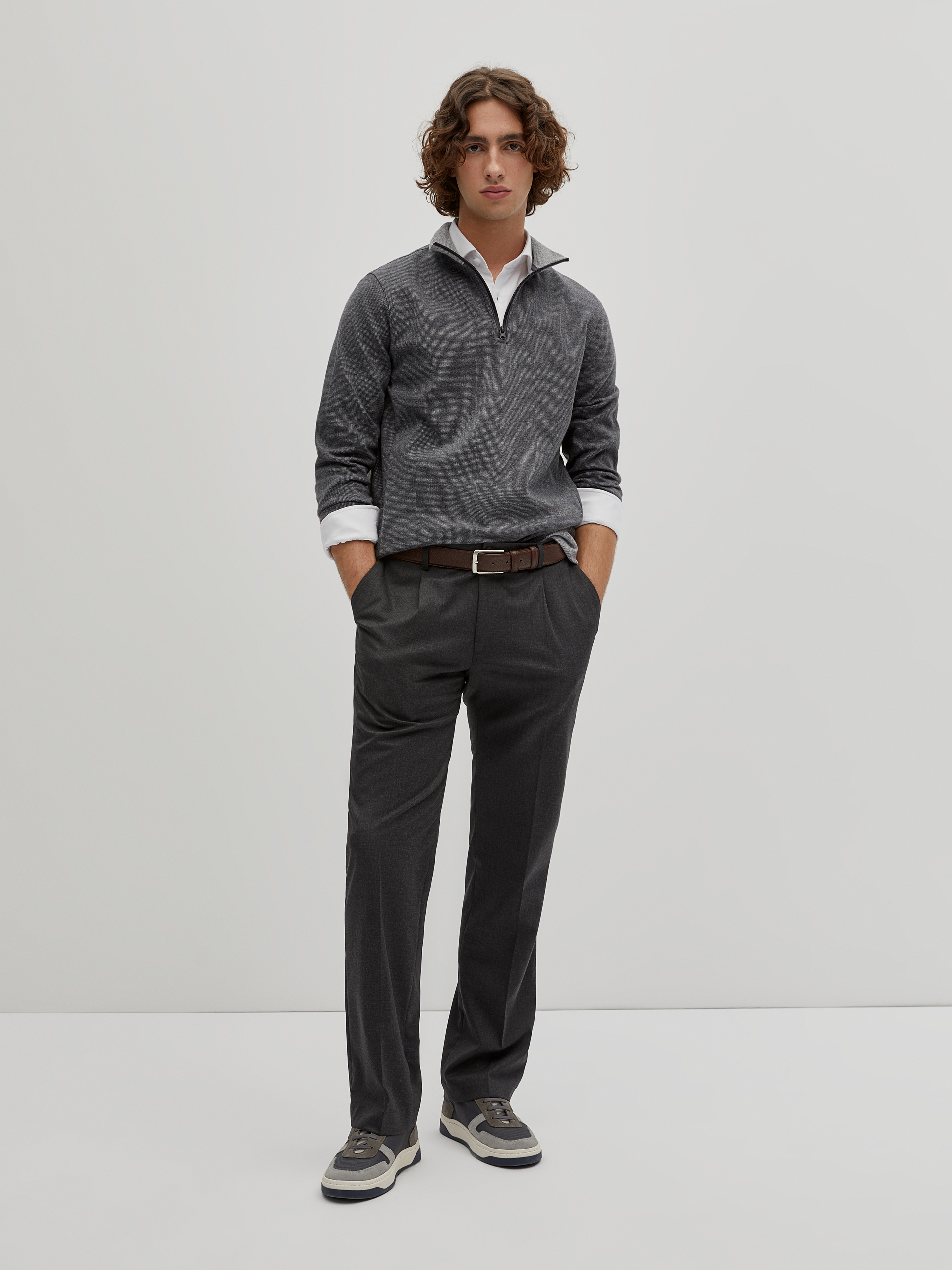 Two-tone zip-up sweater