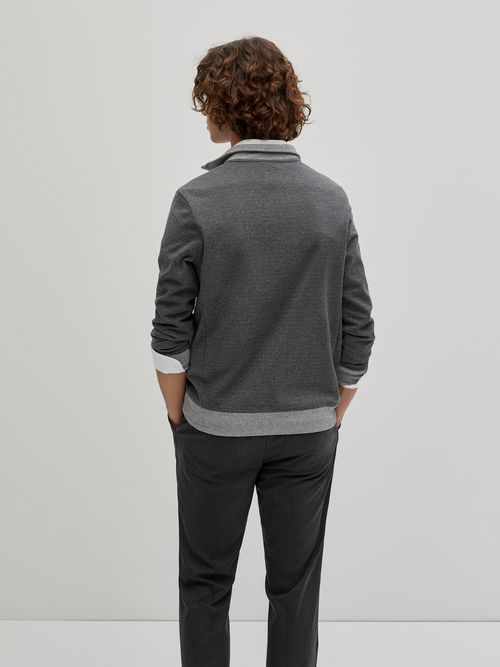 Two-tone zip-up sweater