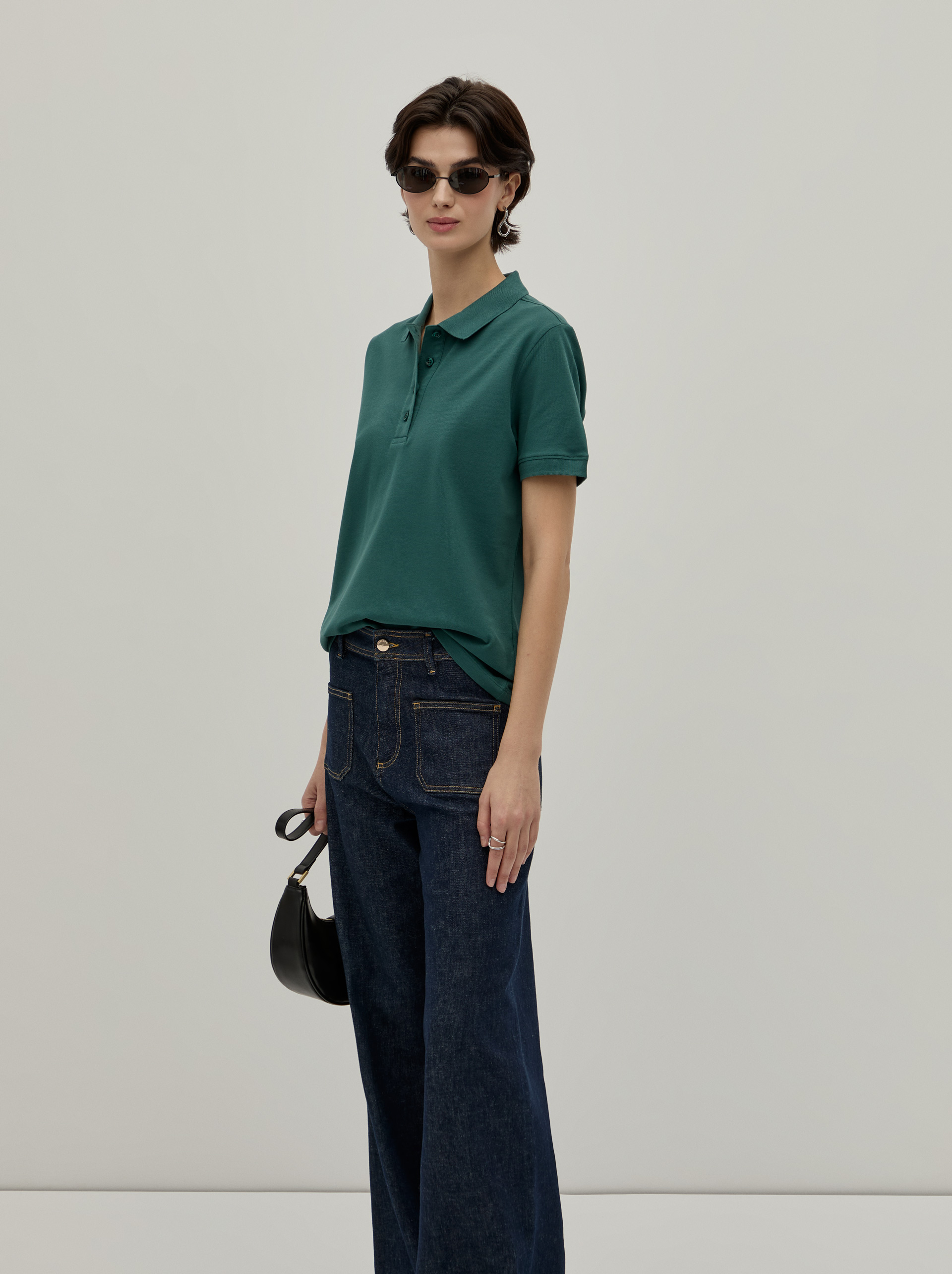 Short sleeve pique polo shirt