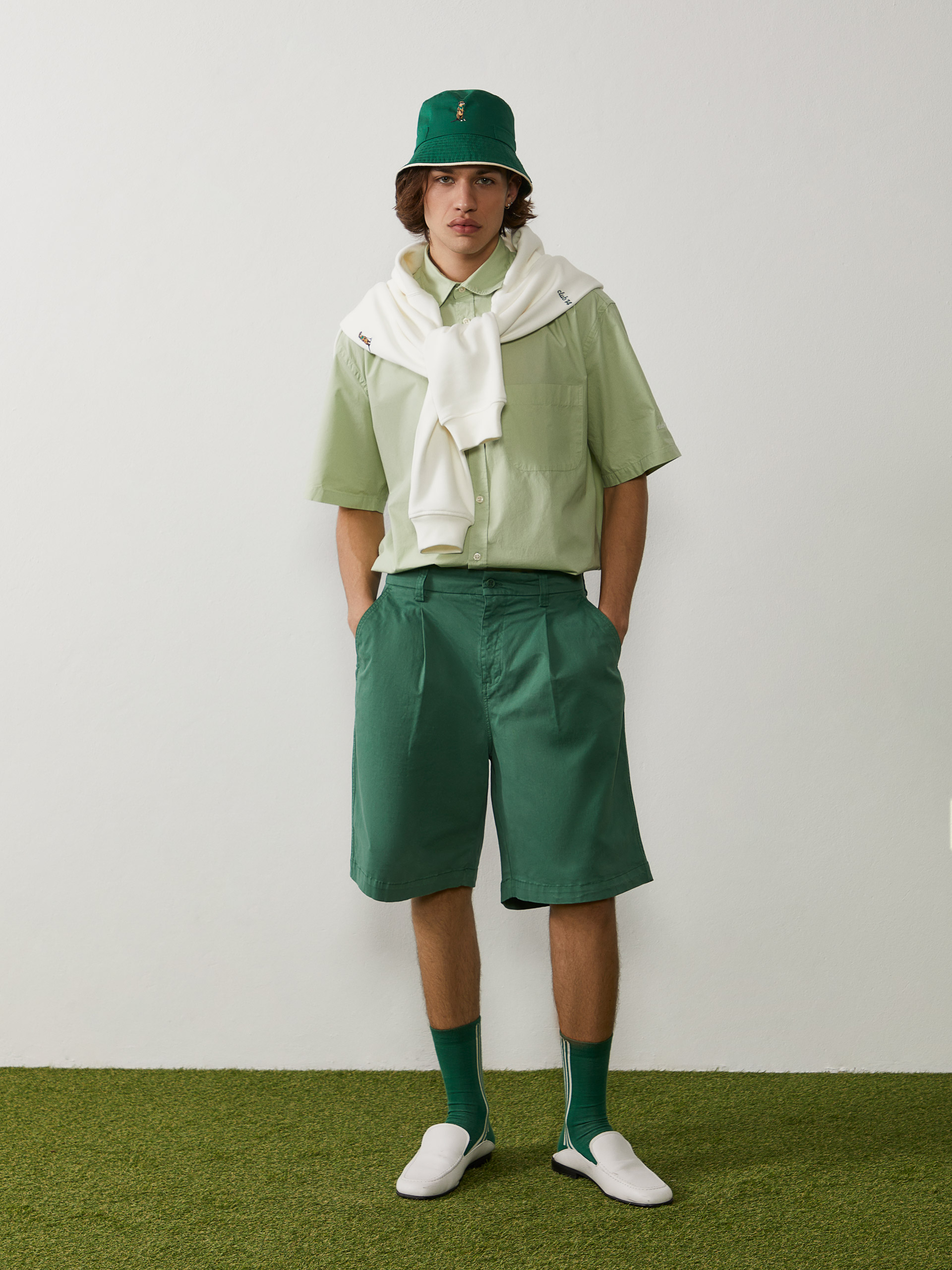 Bermudas Decenio x Molnm