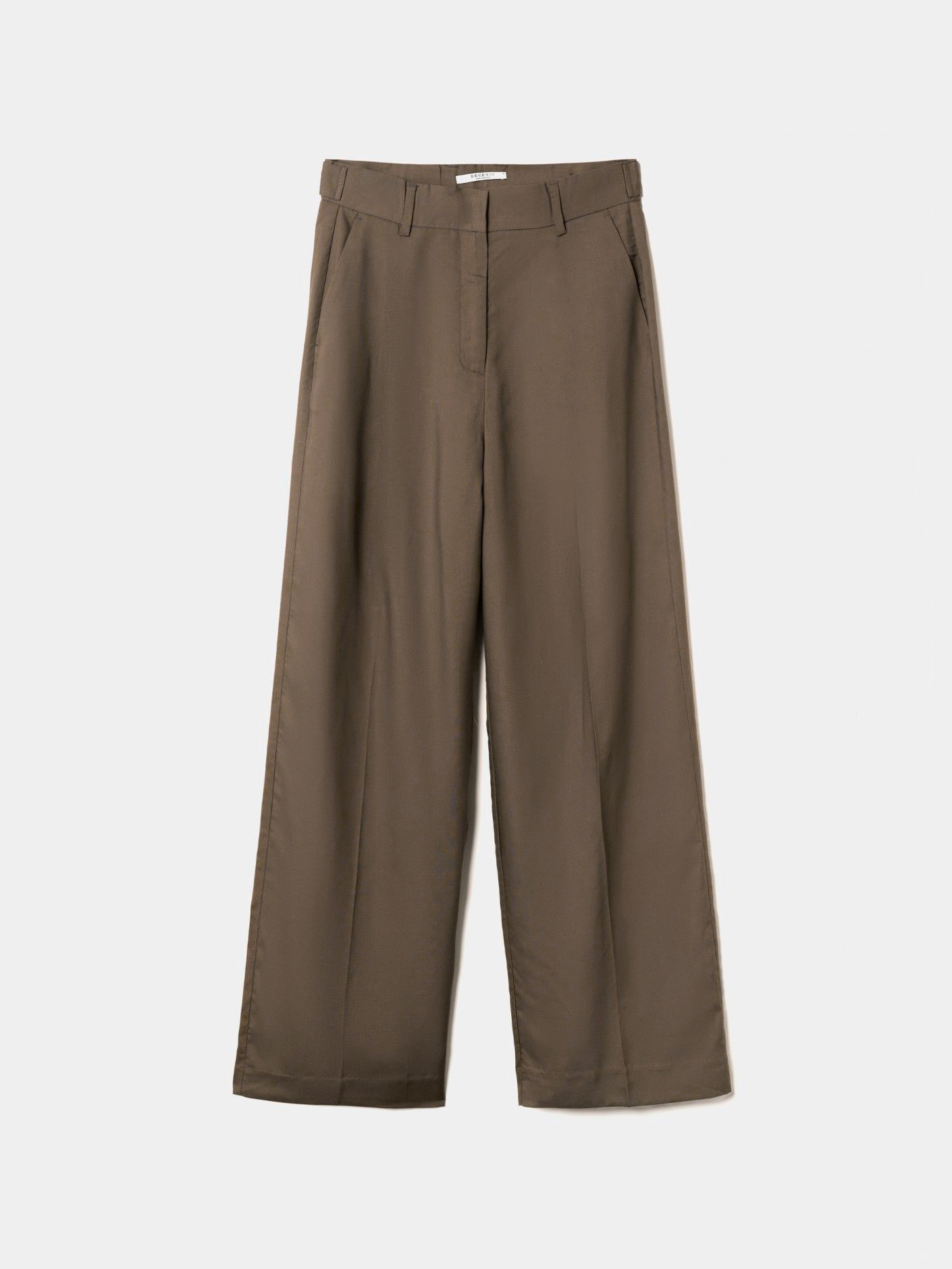 Pantalones clásicos con pliegues