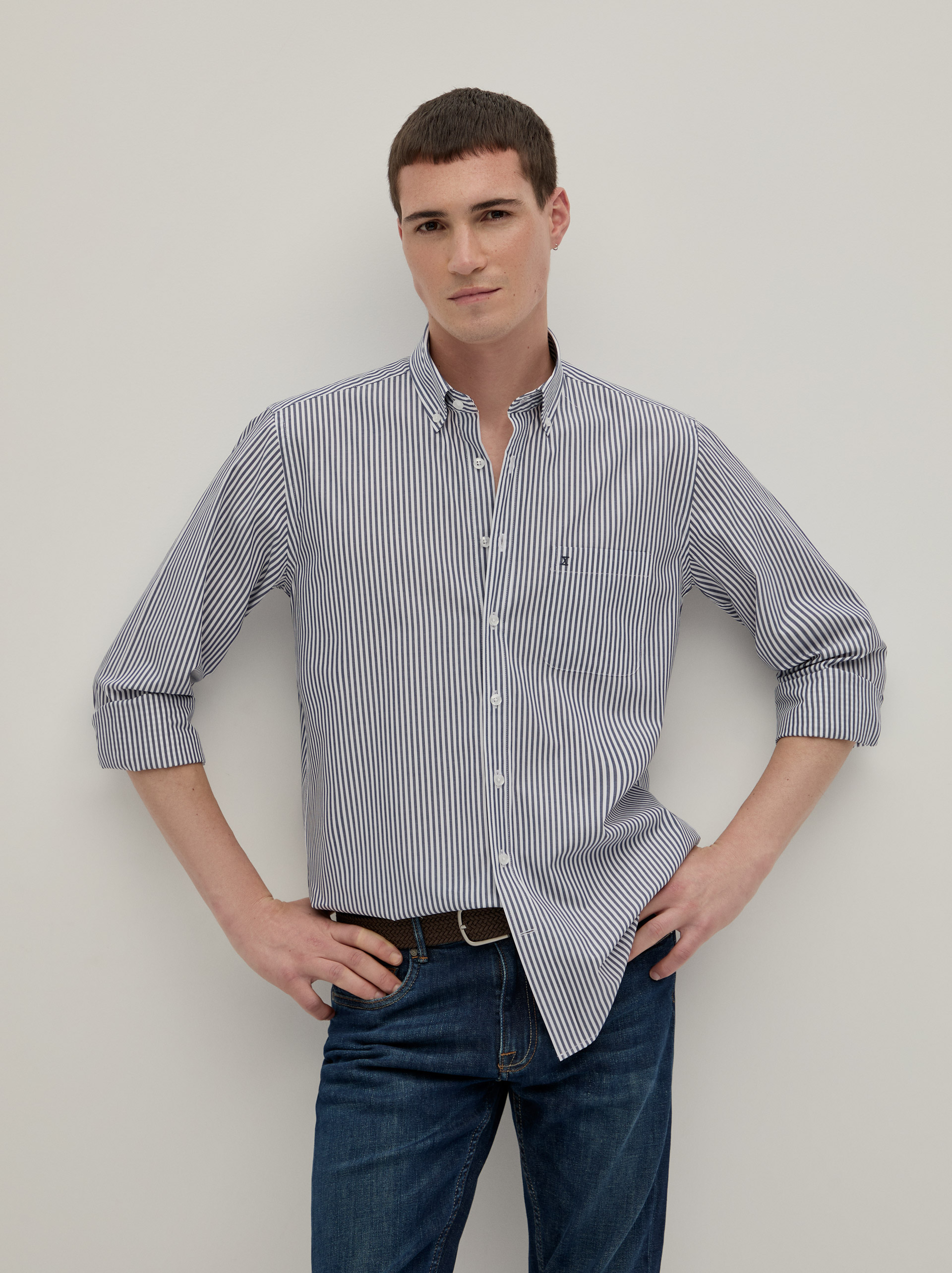 Regular fit striped shirt