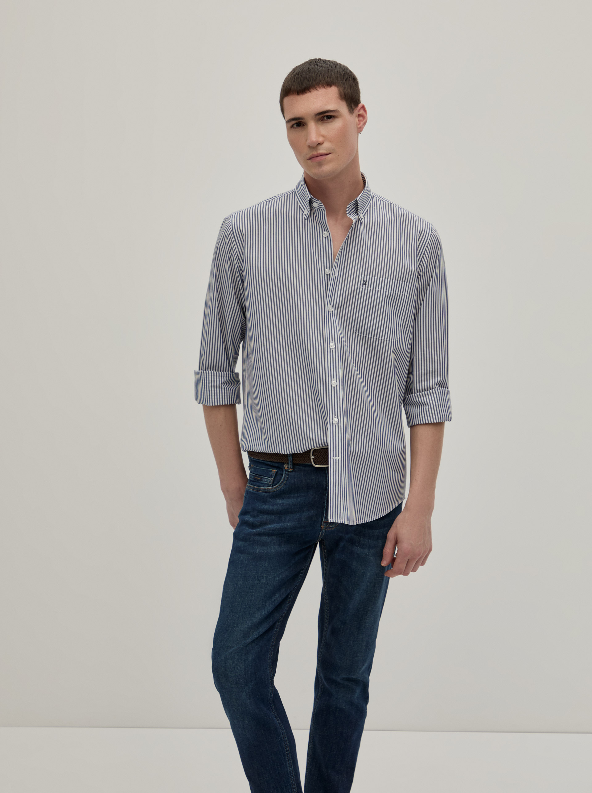 Regular fit striped shirt