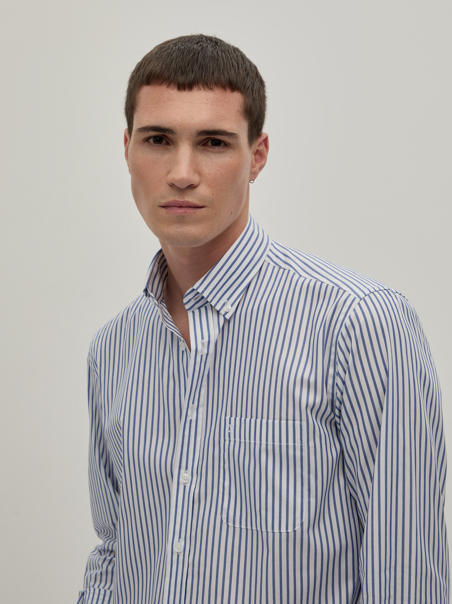 Regular fit striped shirt
