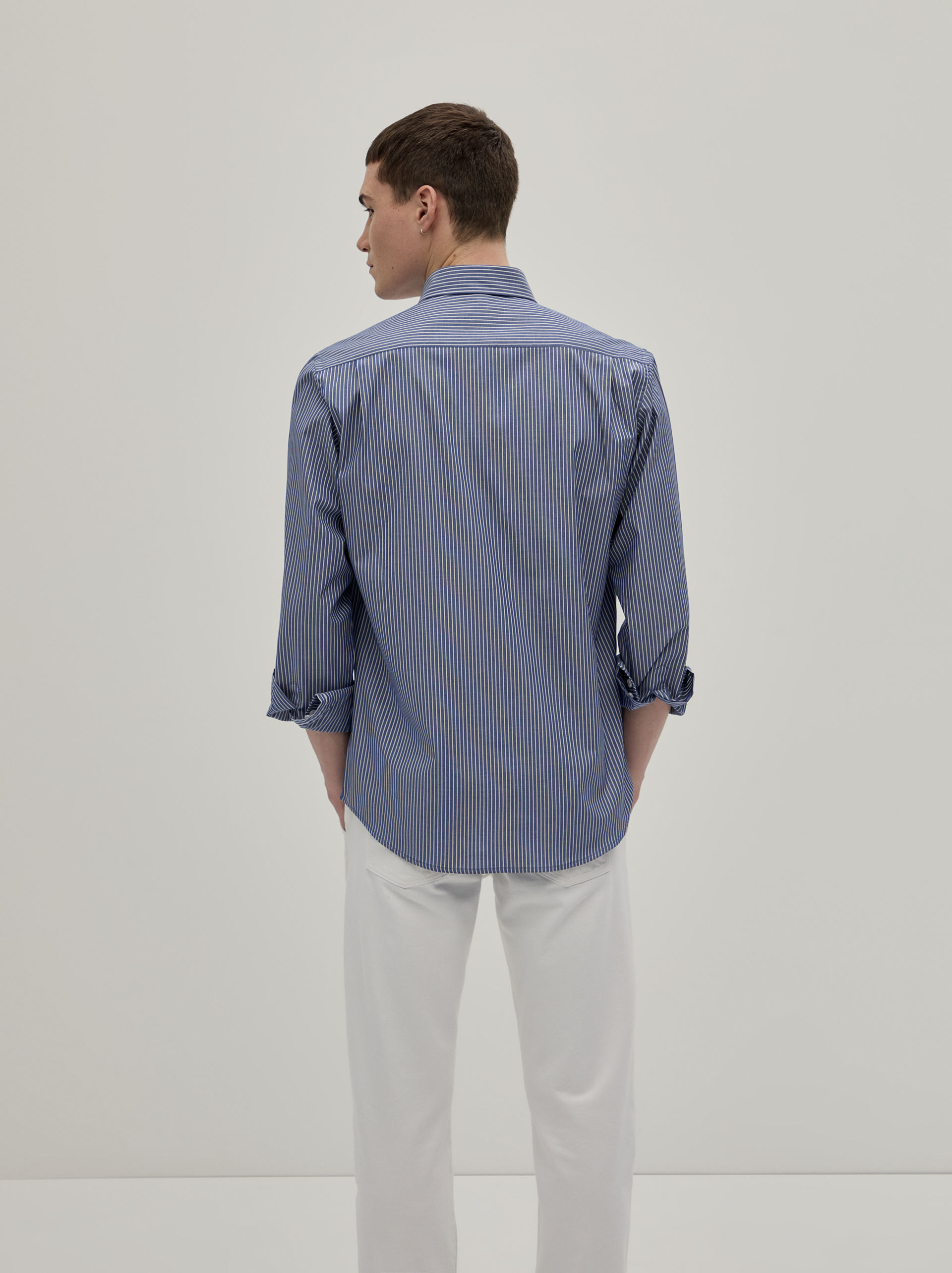 Regular fit striped shirt