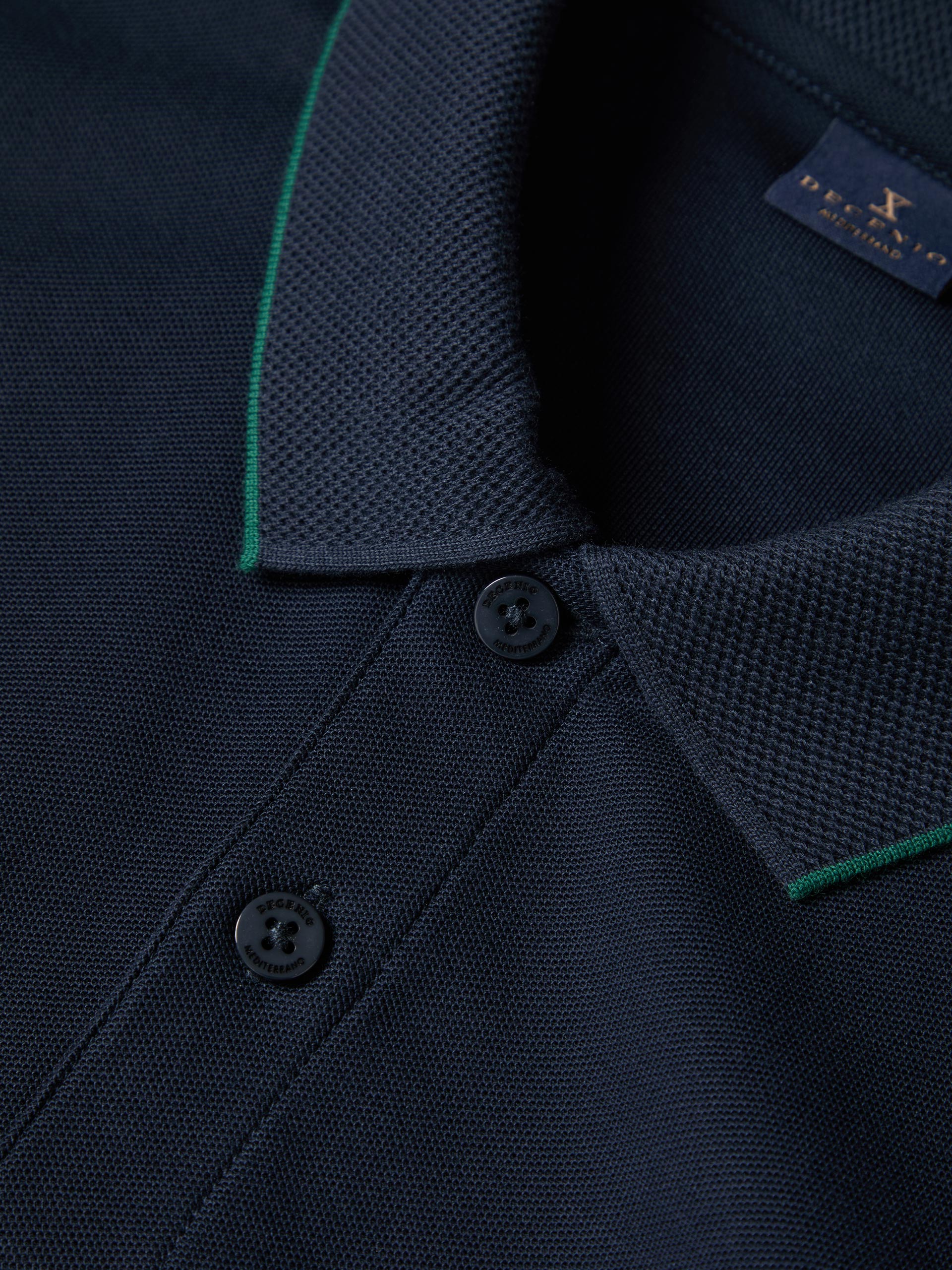 Short-sleeved polo shirt