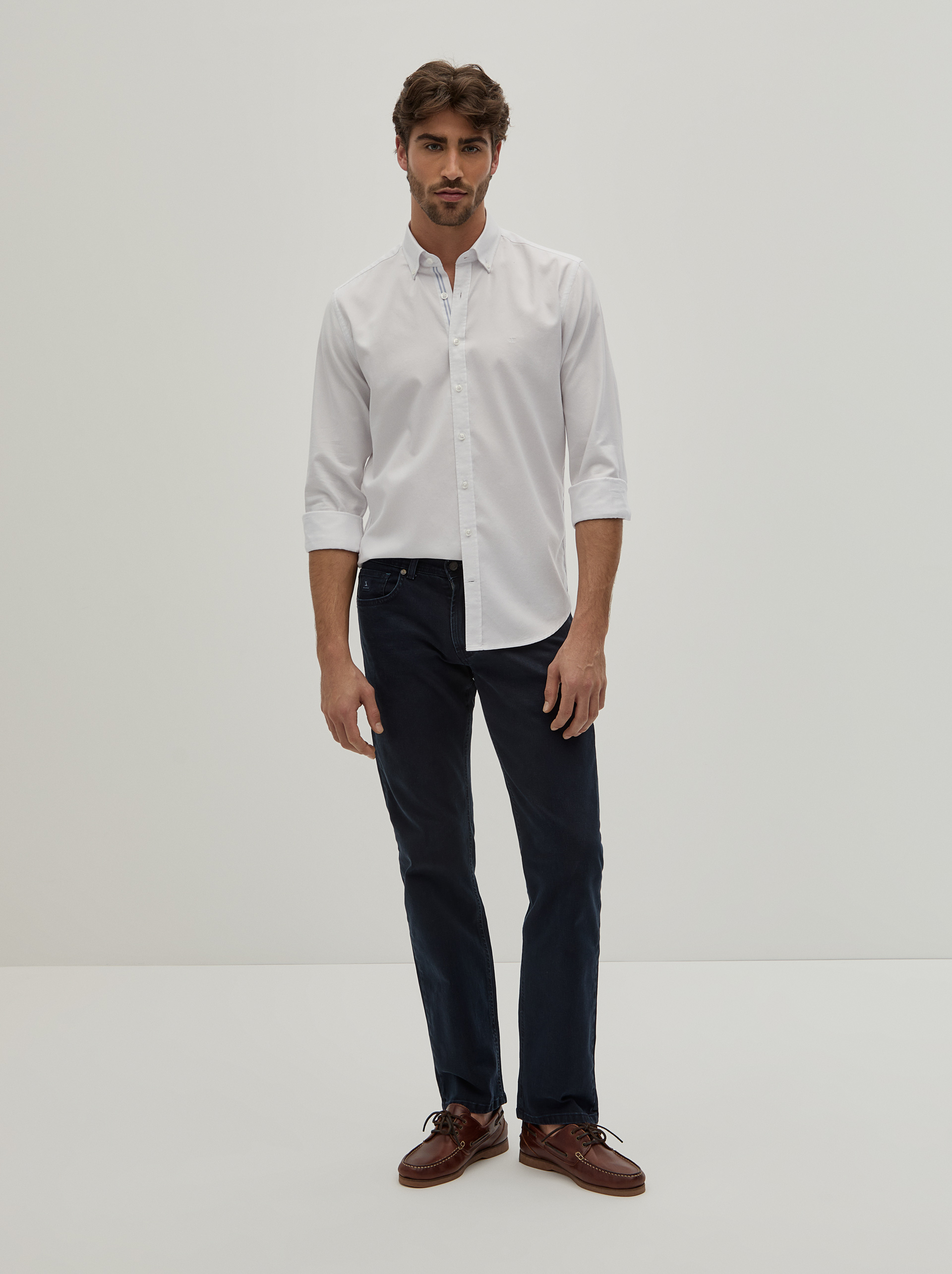 Slim fit shirt