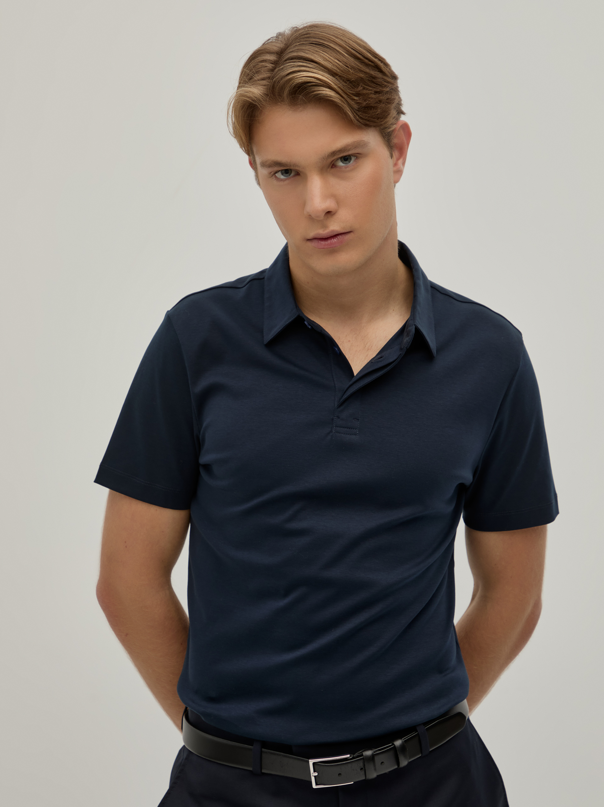 Polo de algodón de corte regular