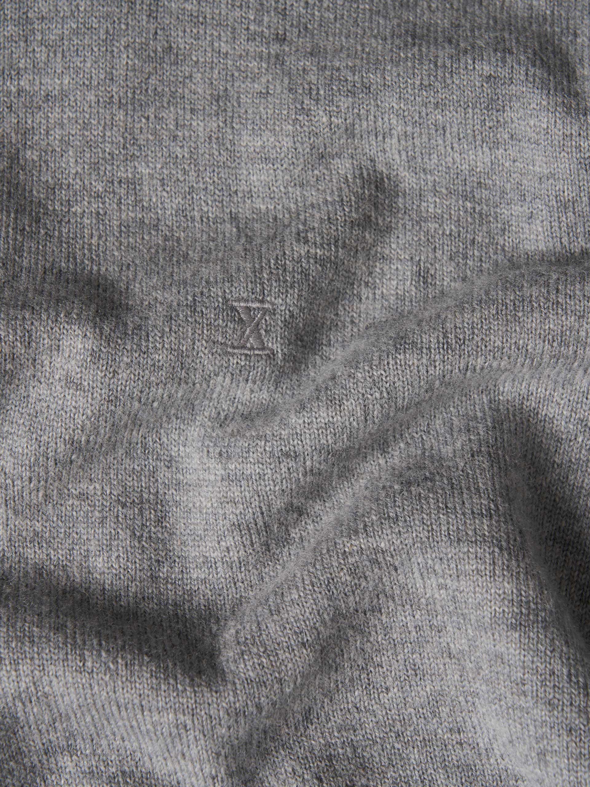 Camisola com carcela em lã