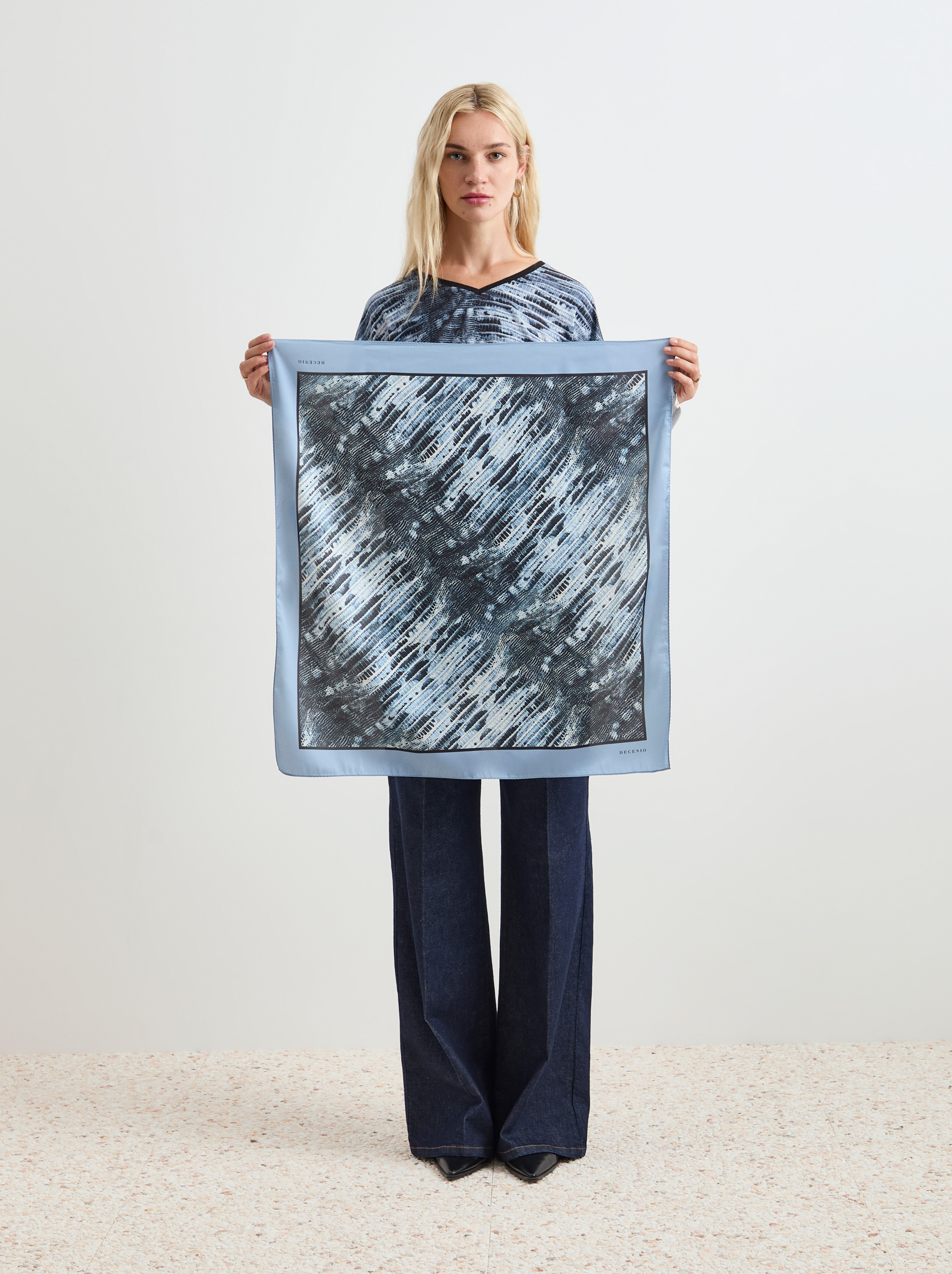 Printed scarf