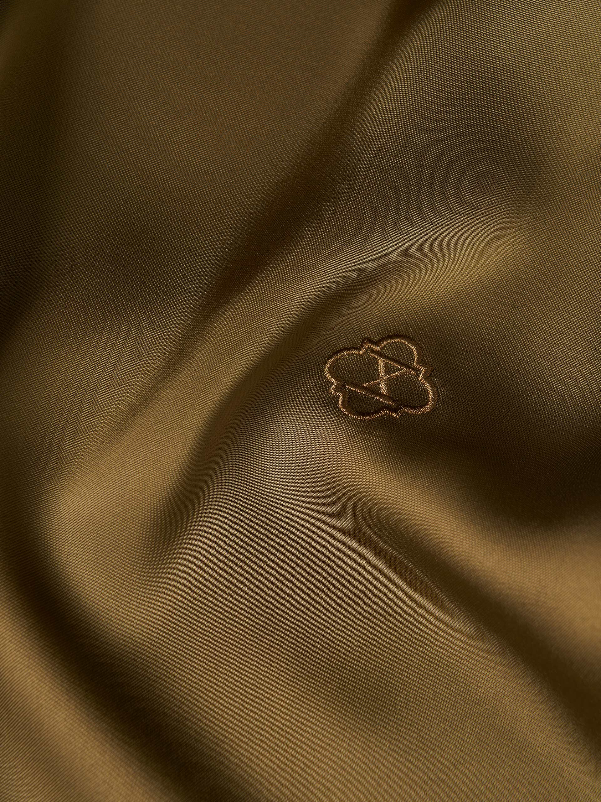 Satin fluid shirt