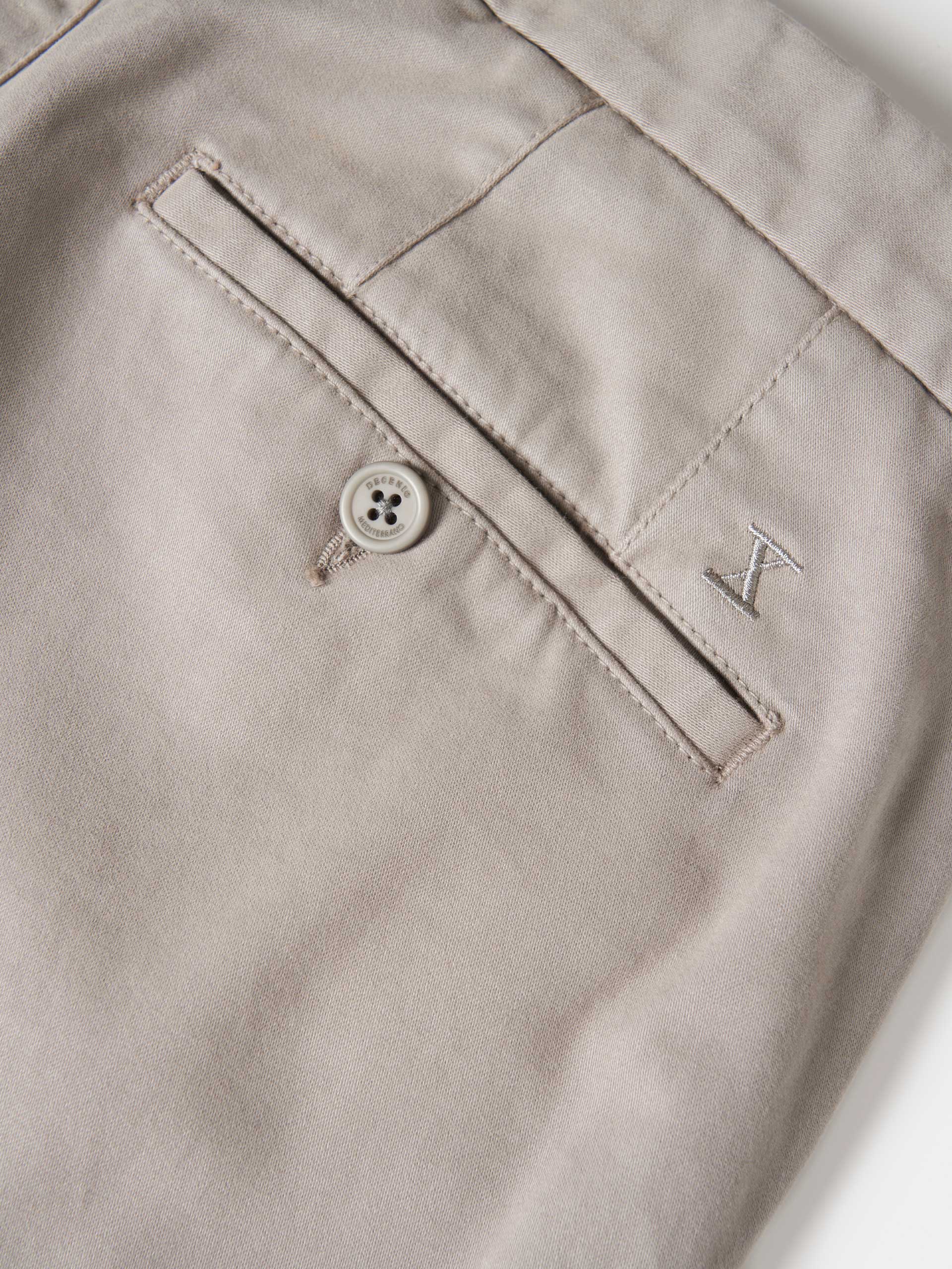 Chino pants