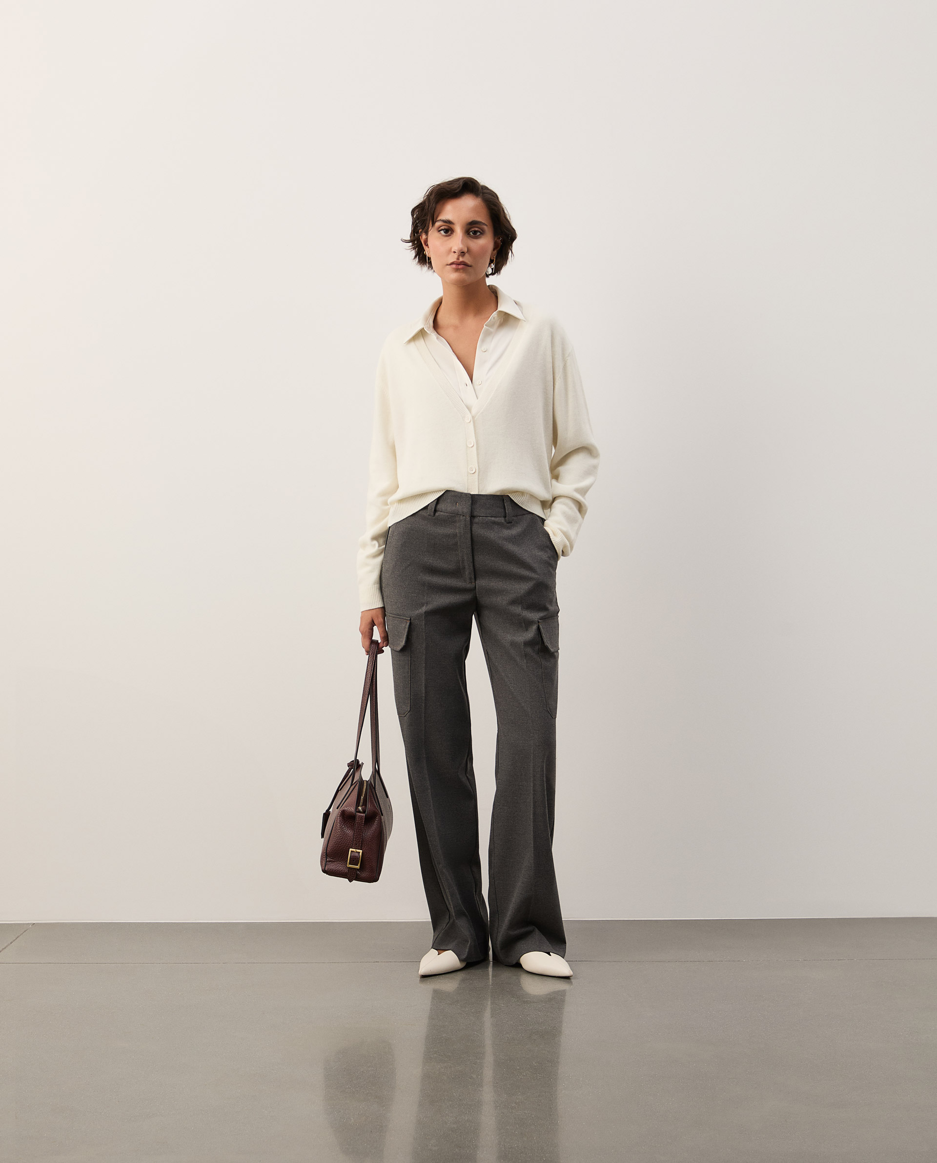 Calça com pregas