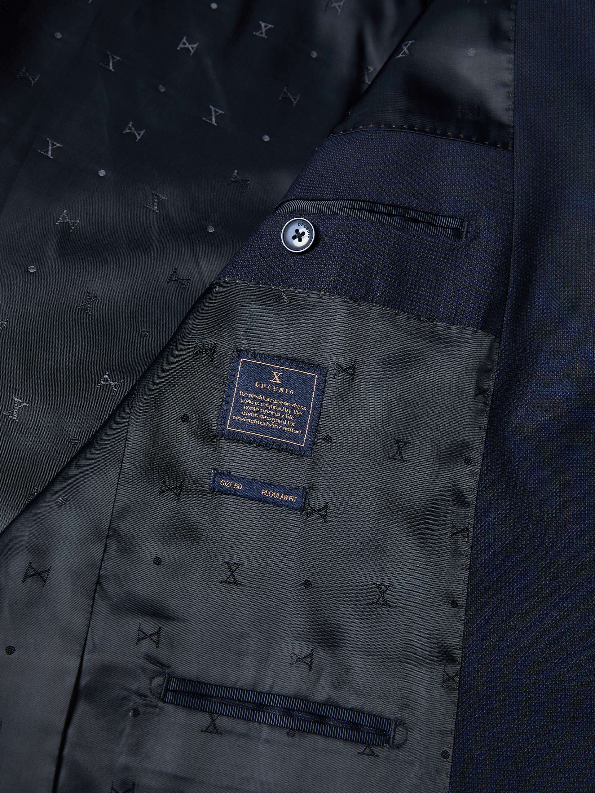 Regular fit suit