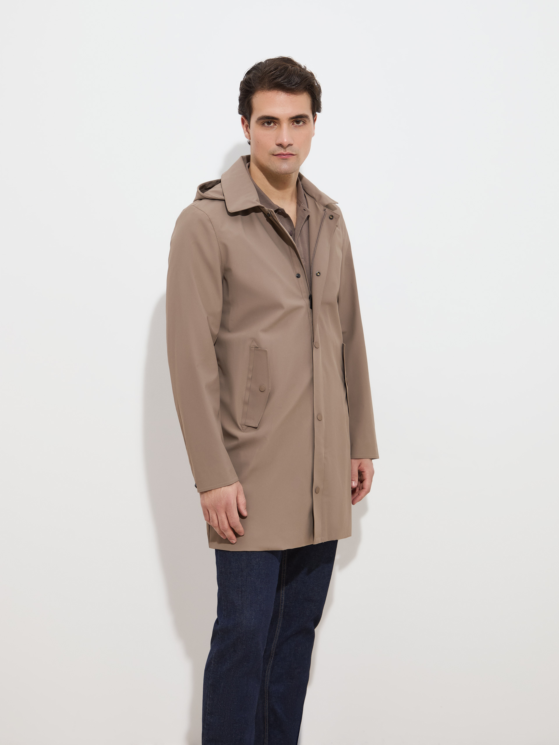Parka com capuz amovível
