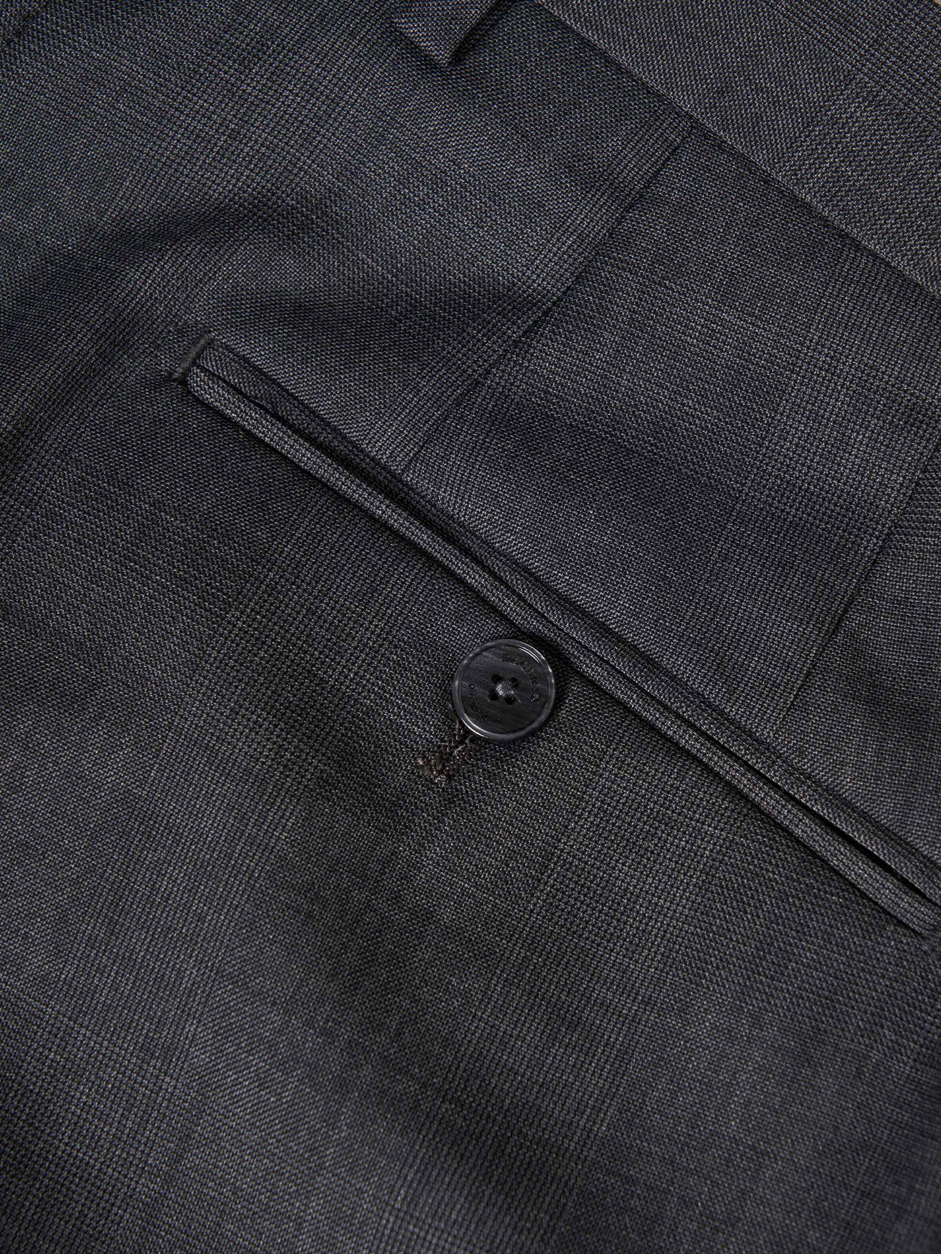 Suit