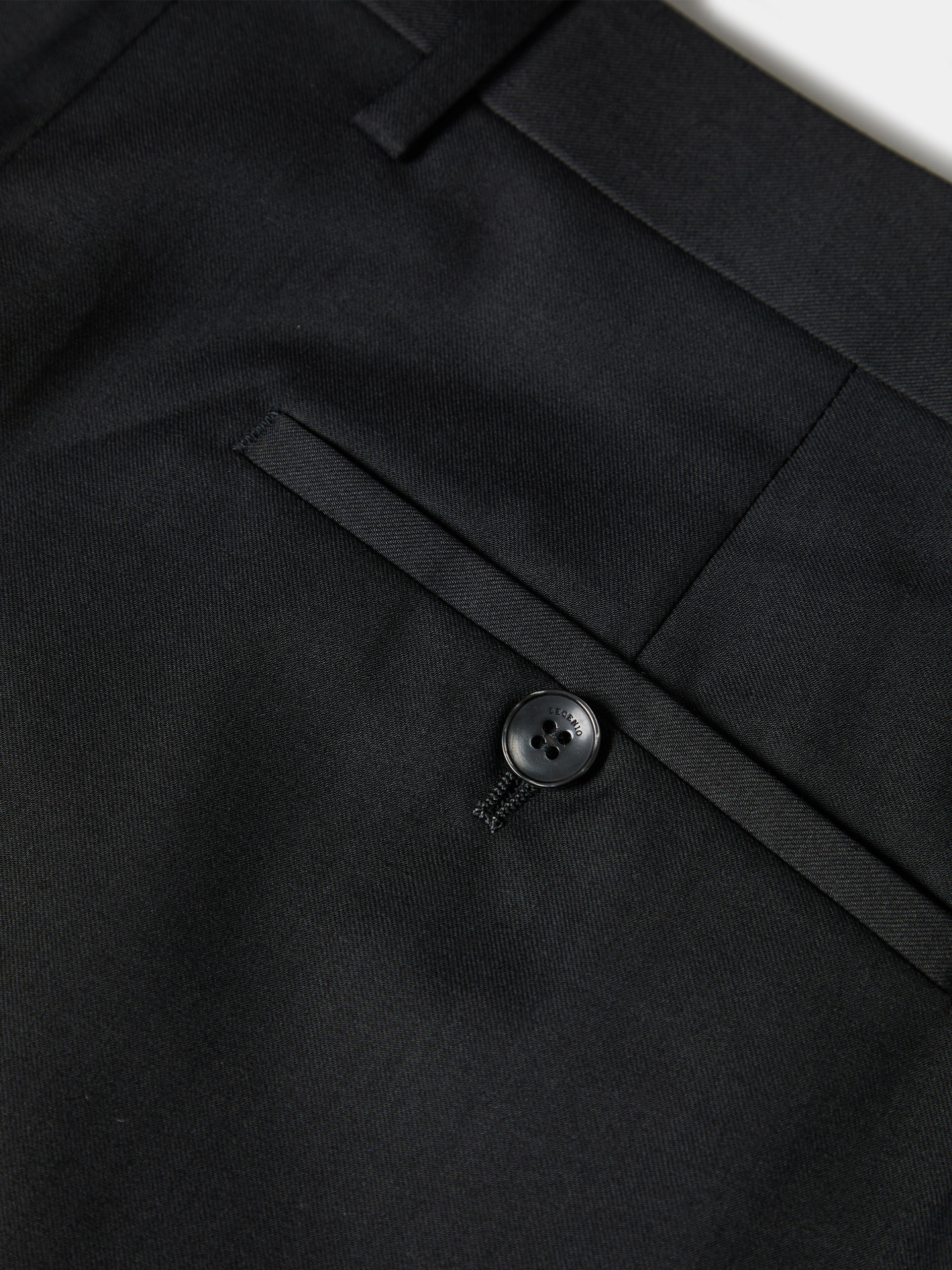 Traje de corte regular