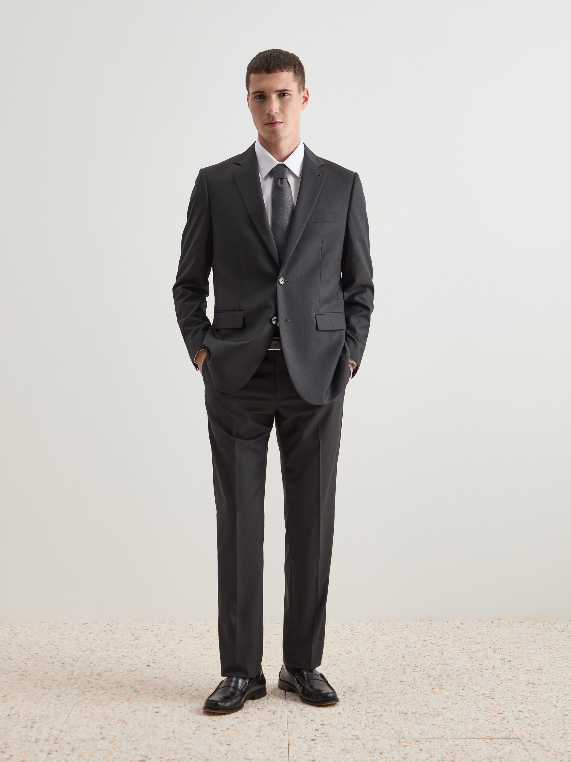 Traje de corte regular