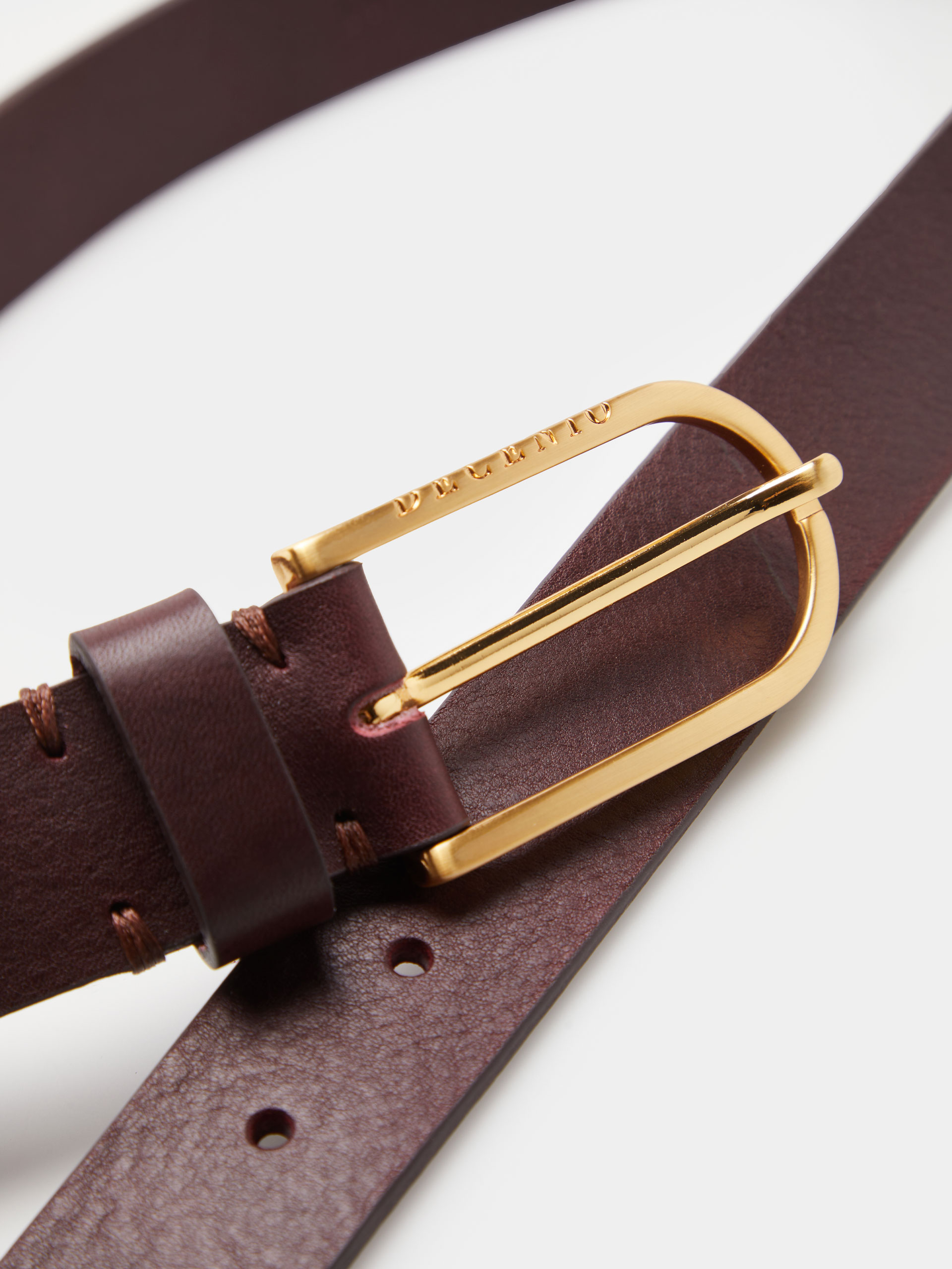 Leather belt
