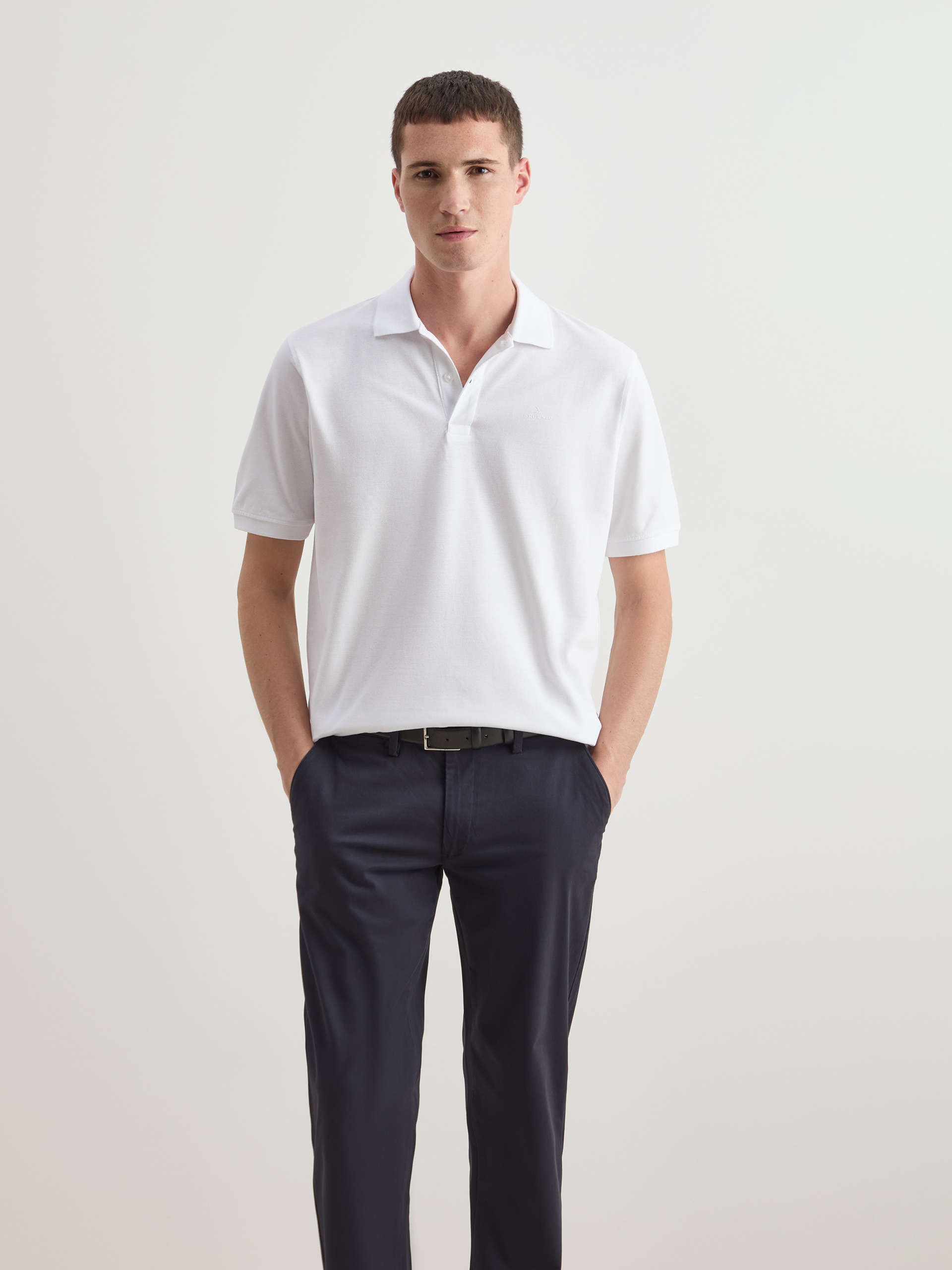 Short-sleeved polo shirt