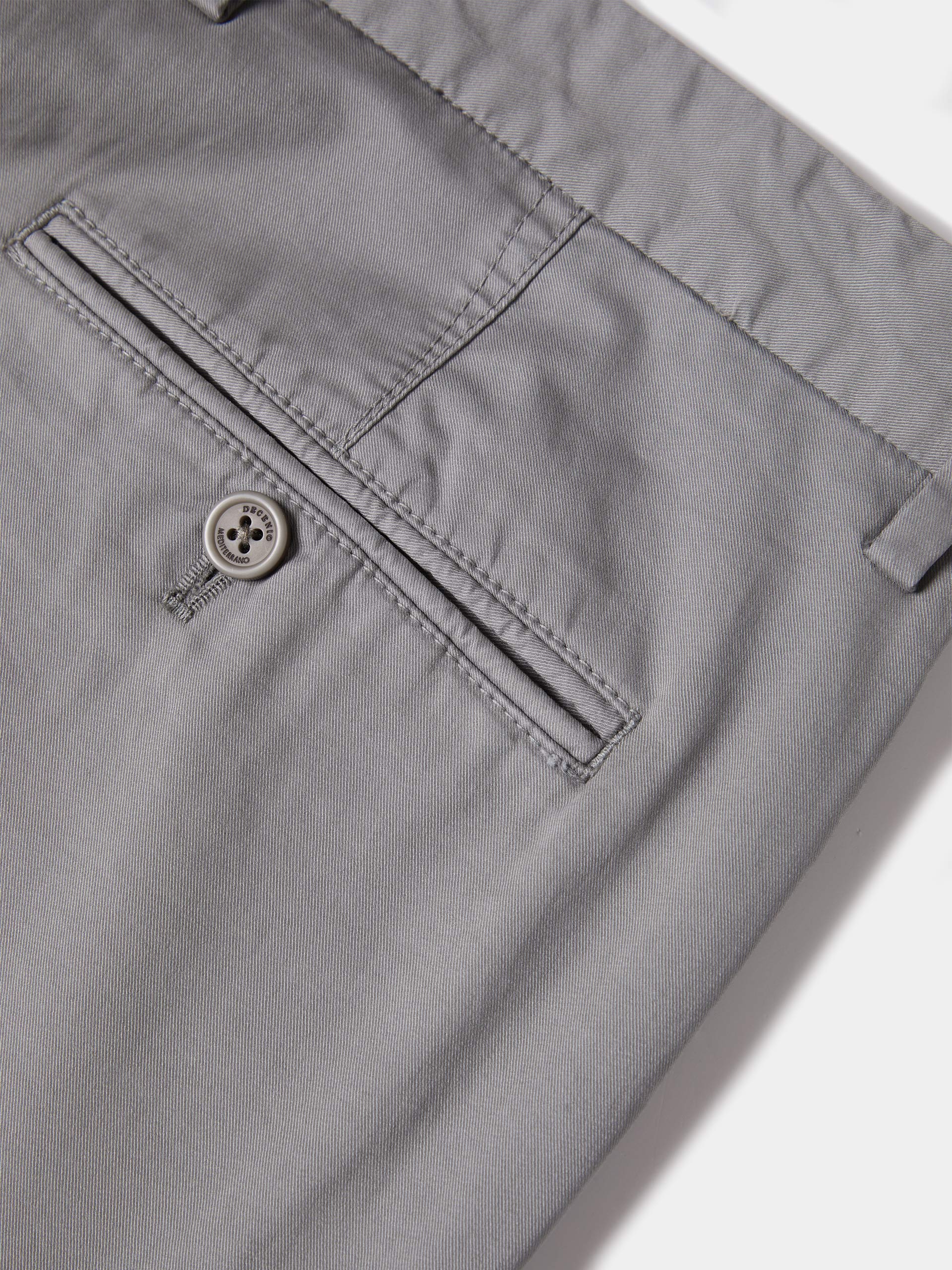 Pantalones chinos de corte slim