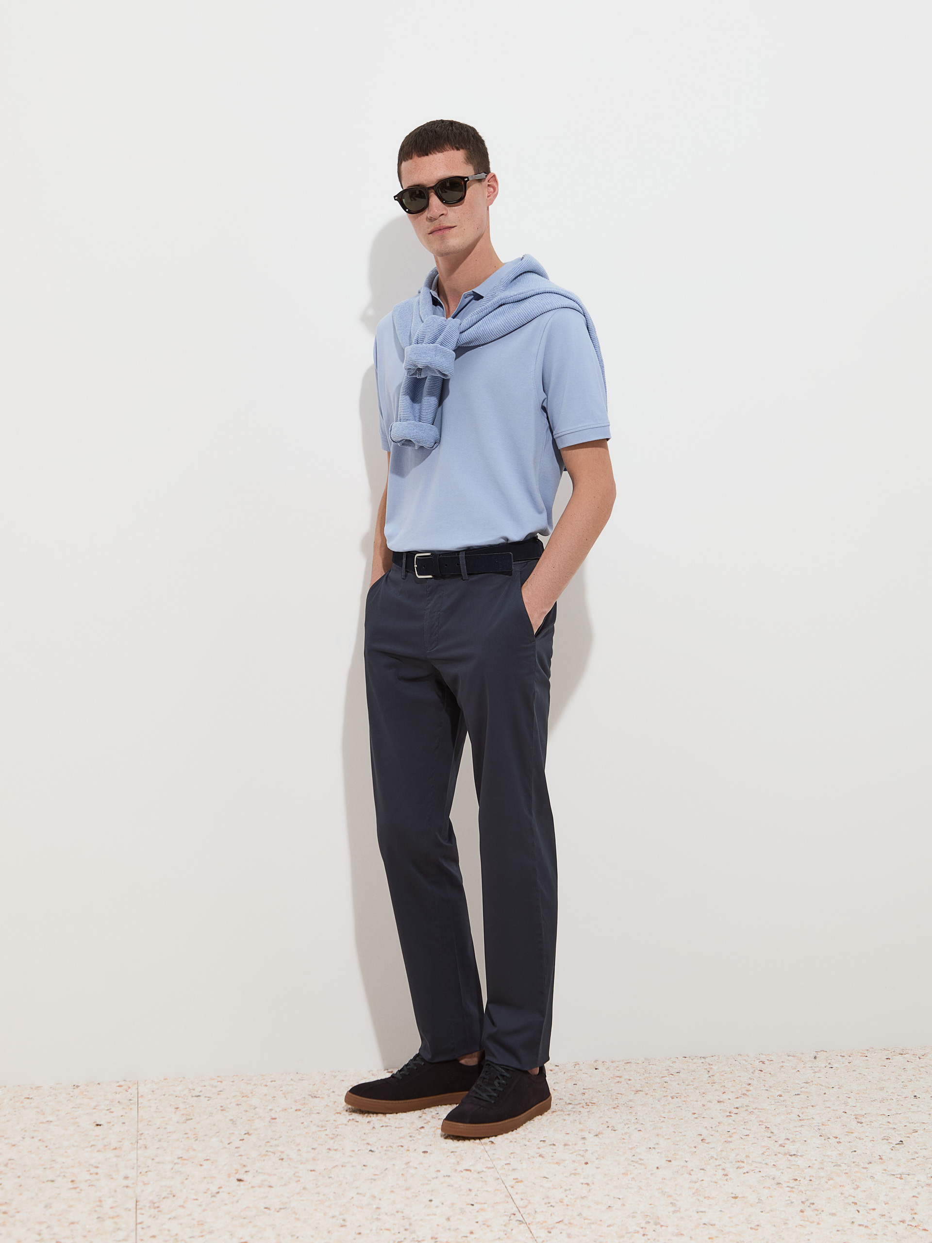 Pantalones chinos de corte regular
