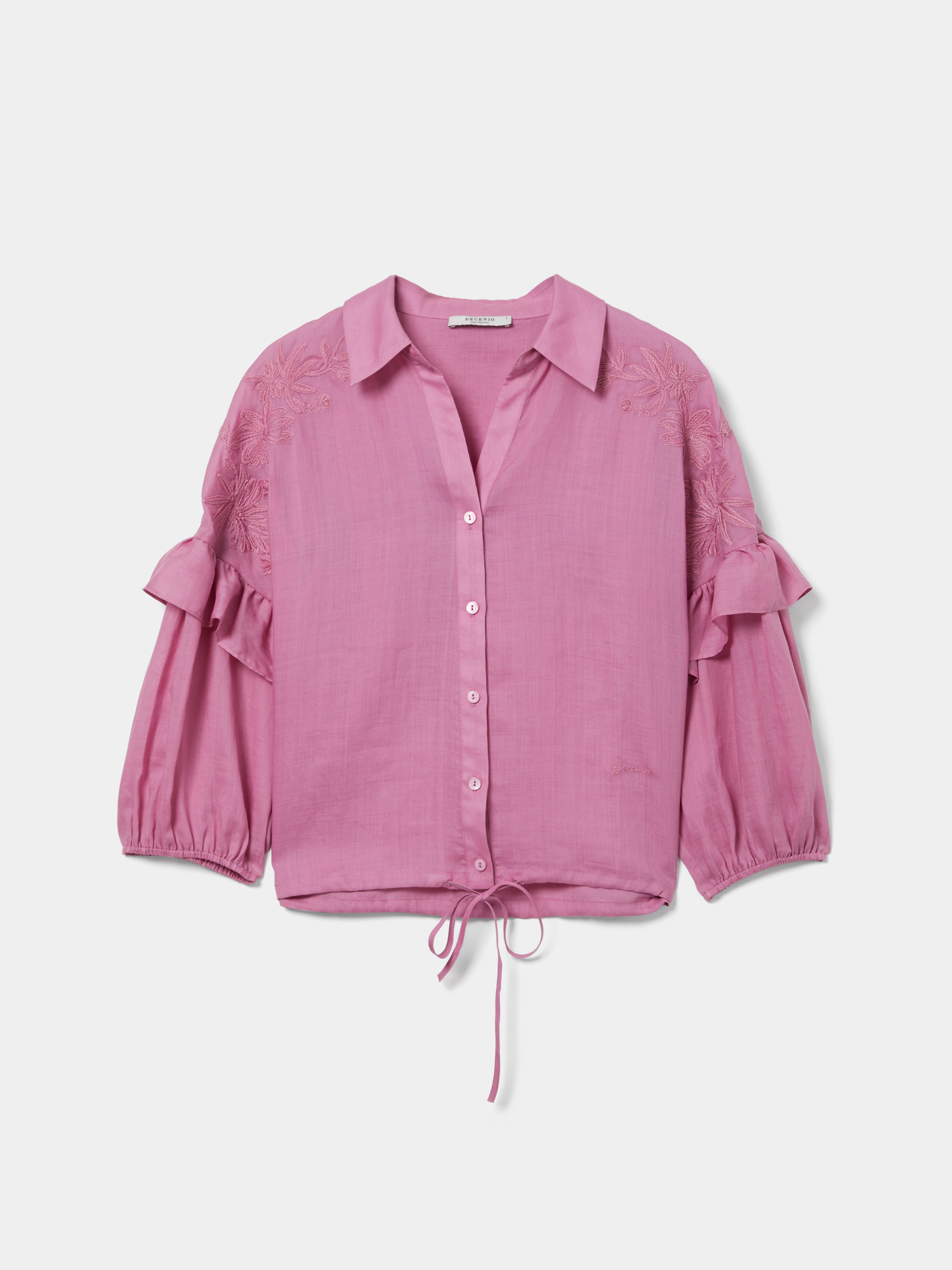 Blusa con bordado floral