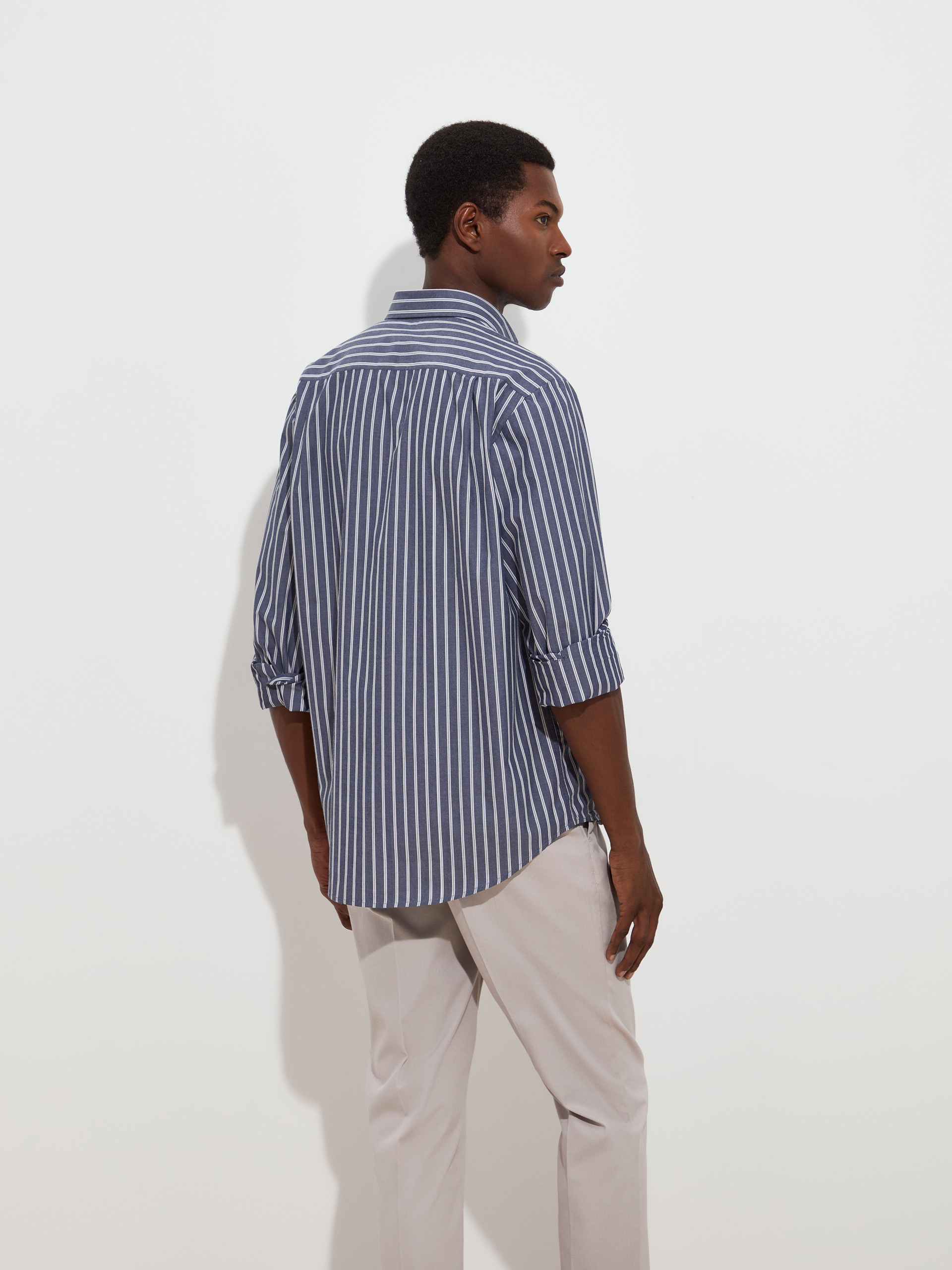 Regular fit striped shirt