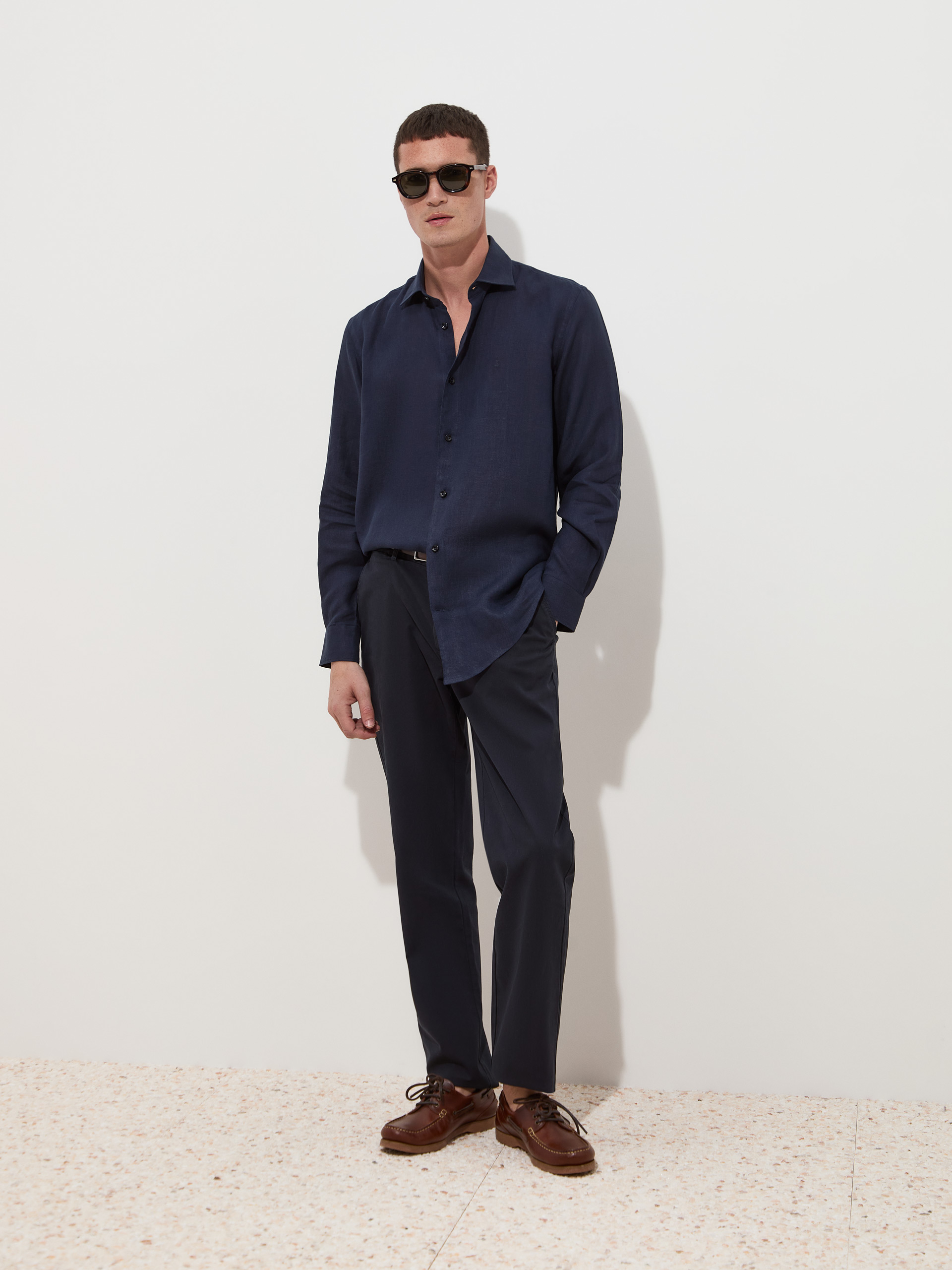 Regular fit linen shirt