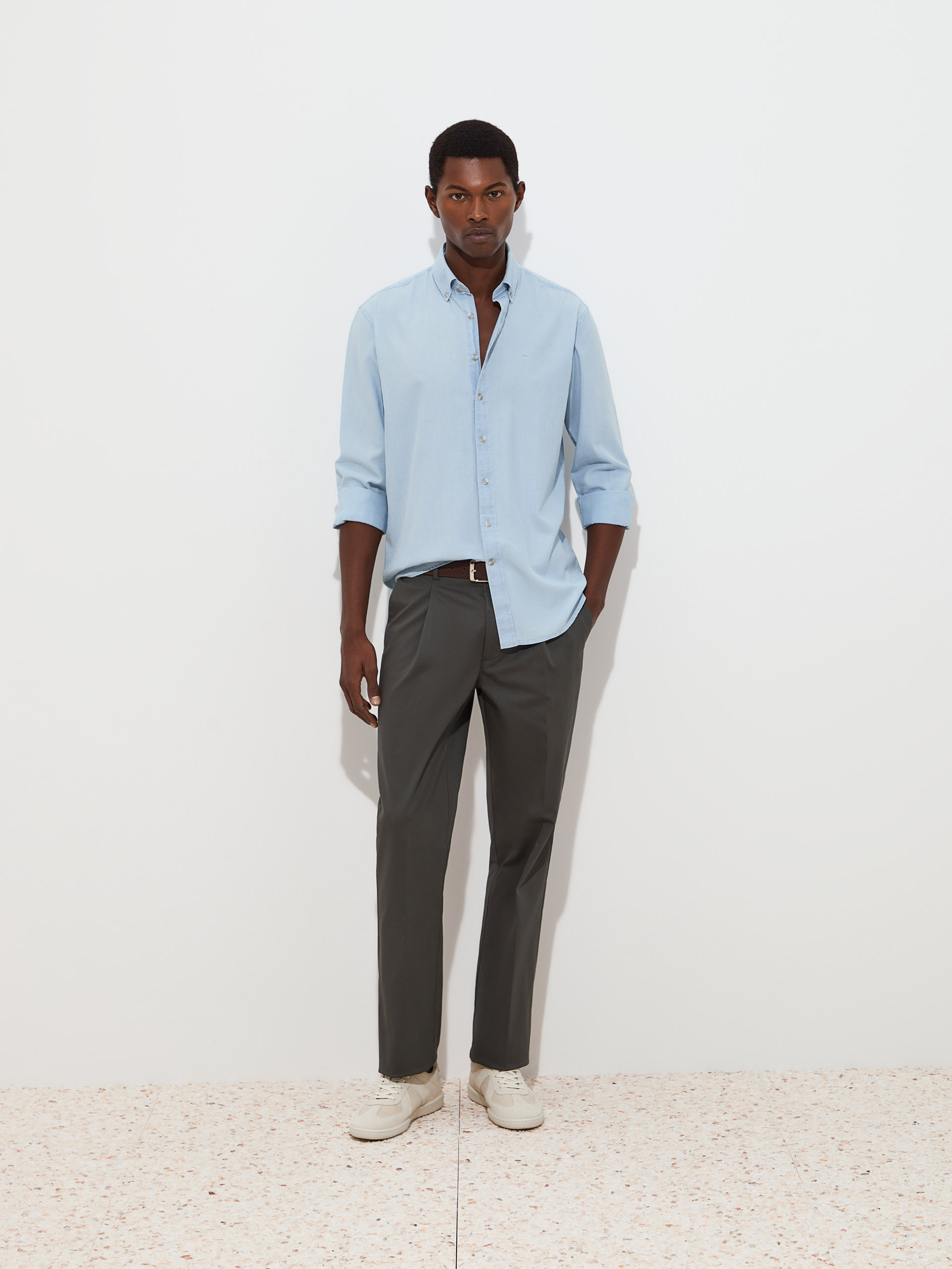 Regular fit shirt