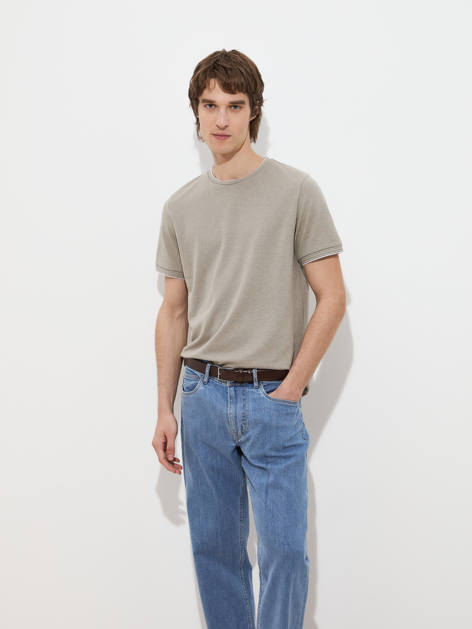 Short-sleeved T-shirt