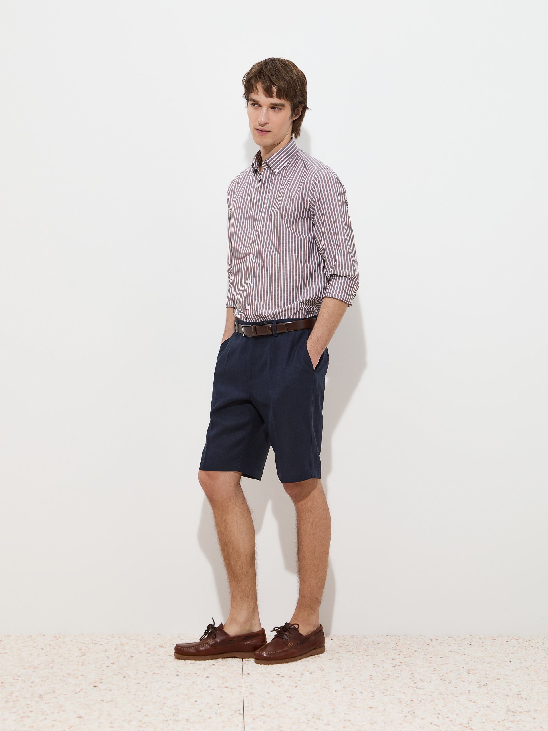 Linen shorts