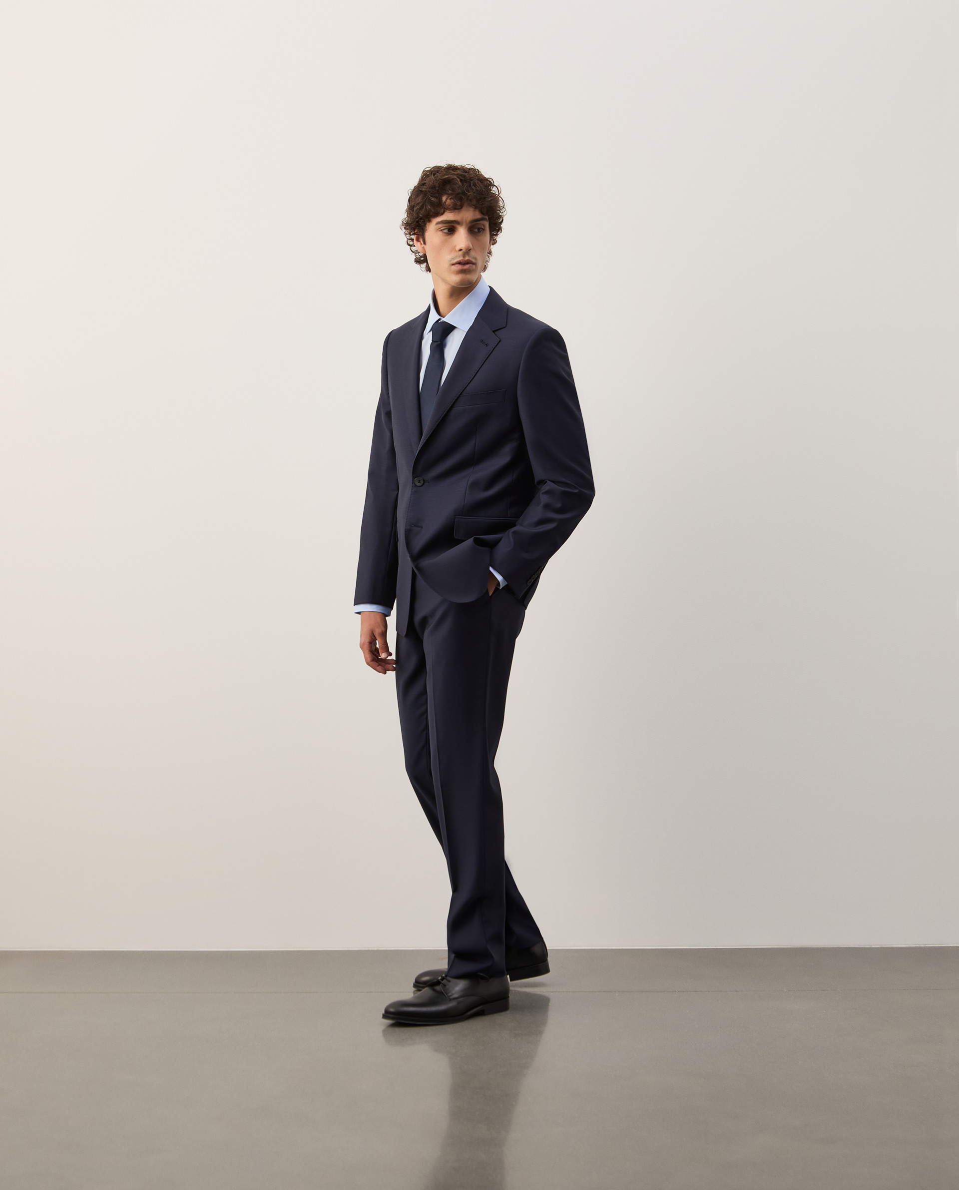 Slim fit suit