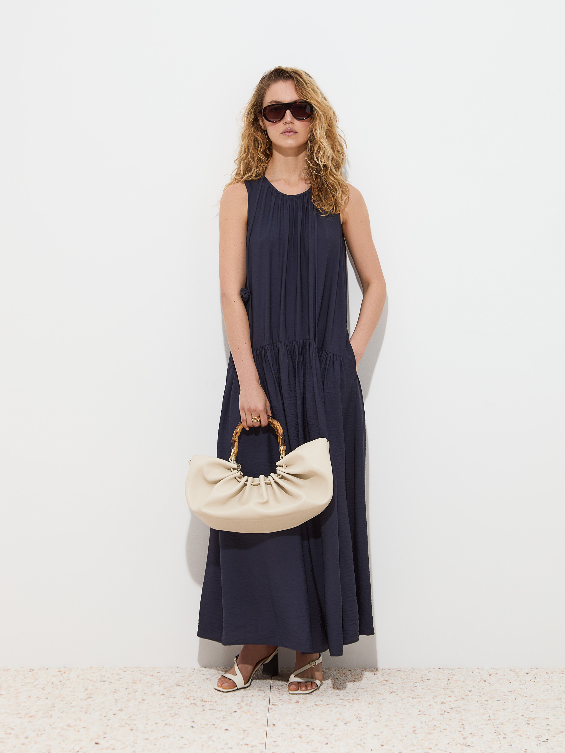 Vestido sin mangas