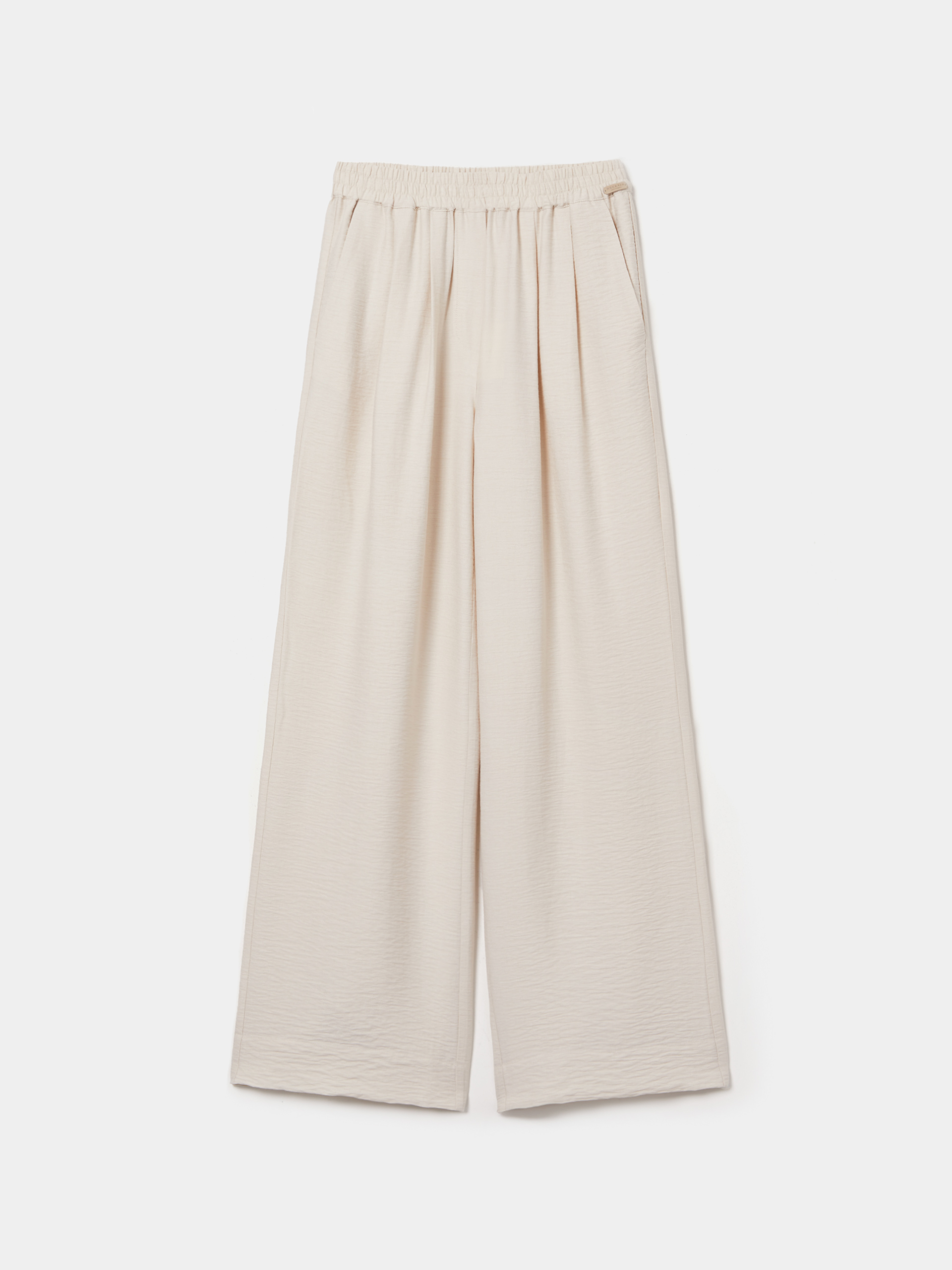 Flowy wide-leg trousers