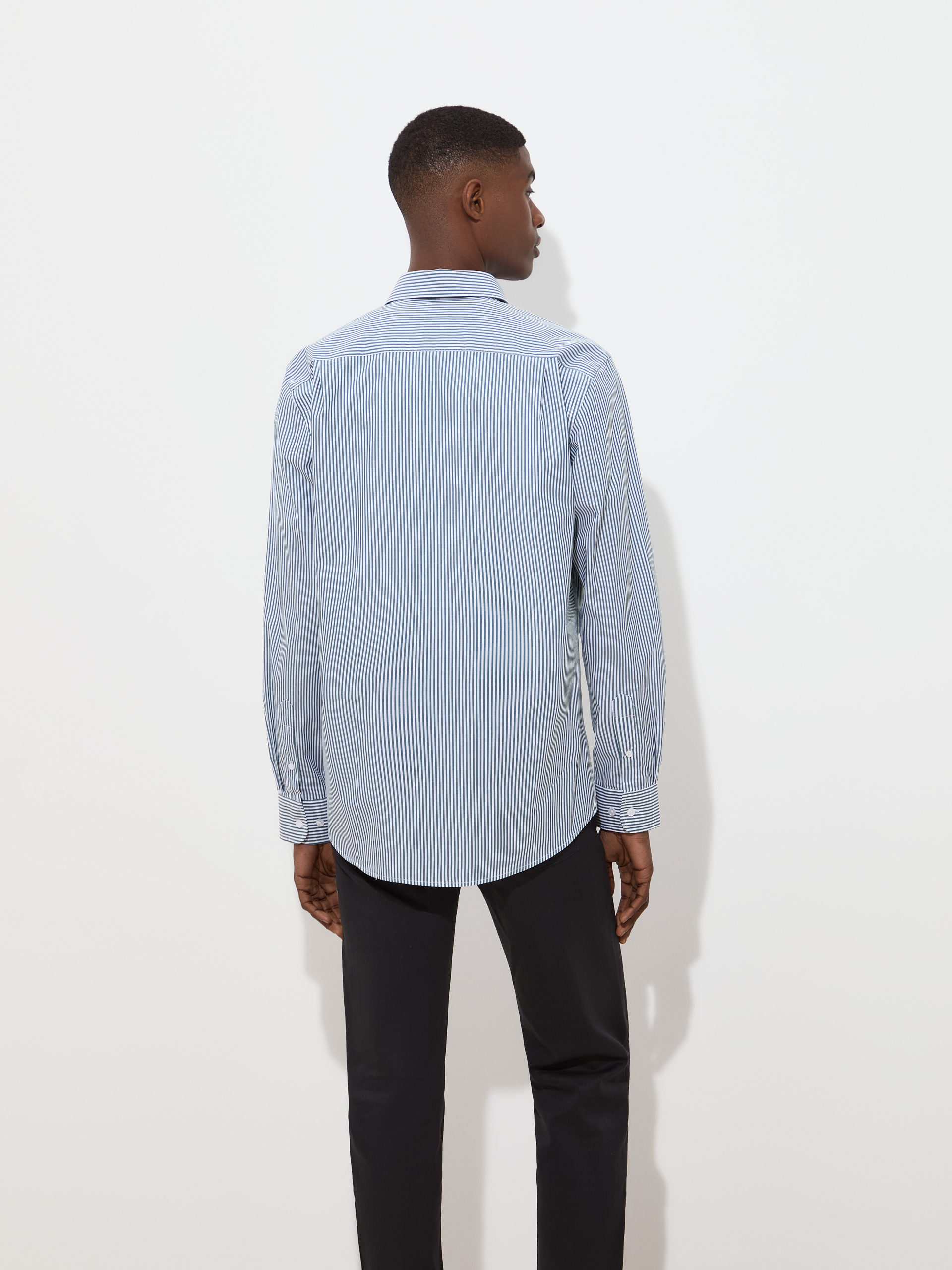 Regular fit striped shirt